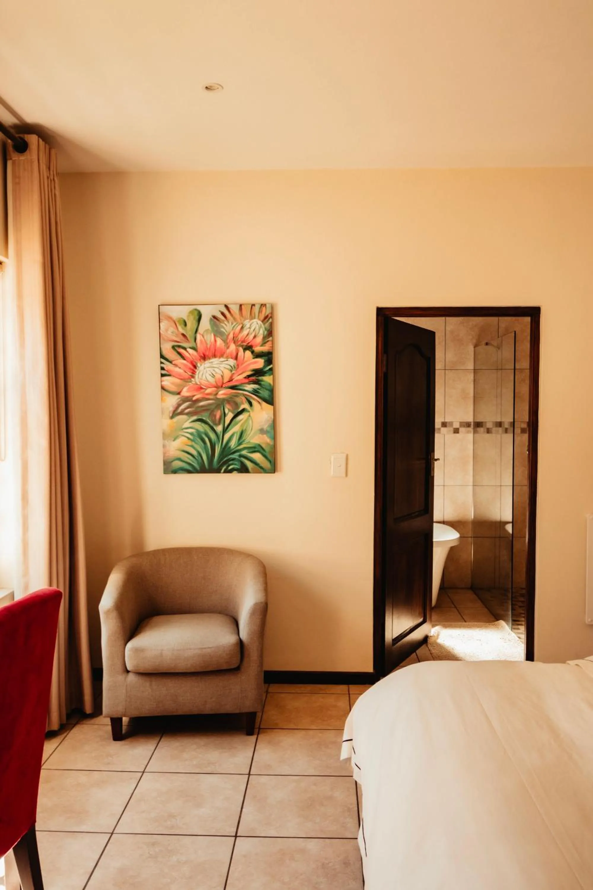 Decorative detail, Bed in Blue Hills Lodge