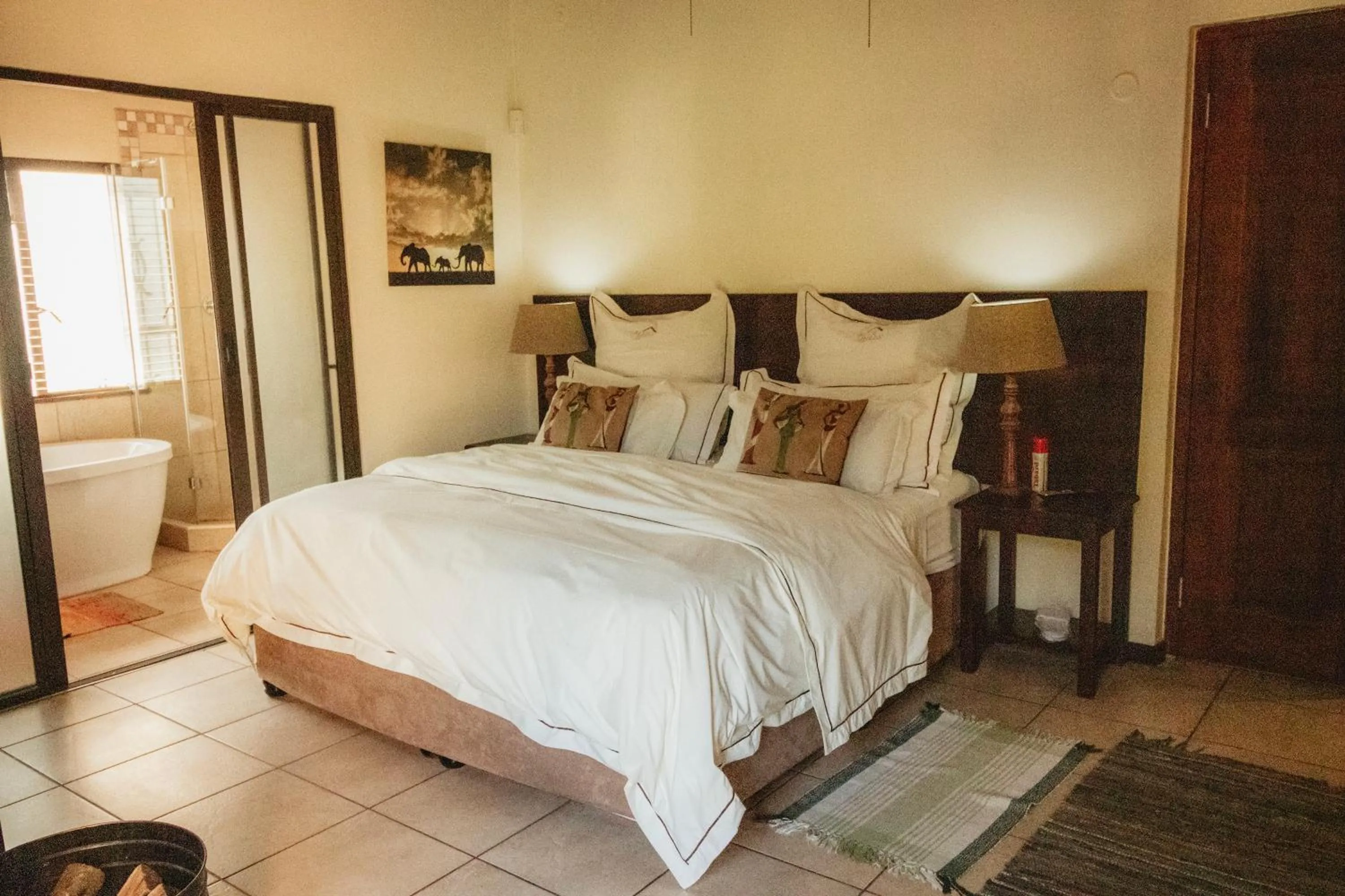 Bed in Blue Hills Lodge