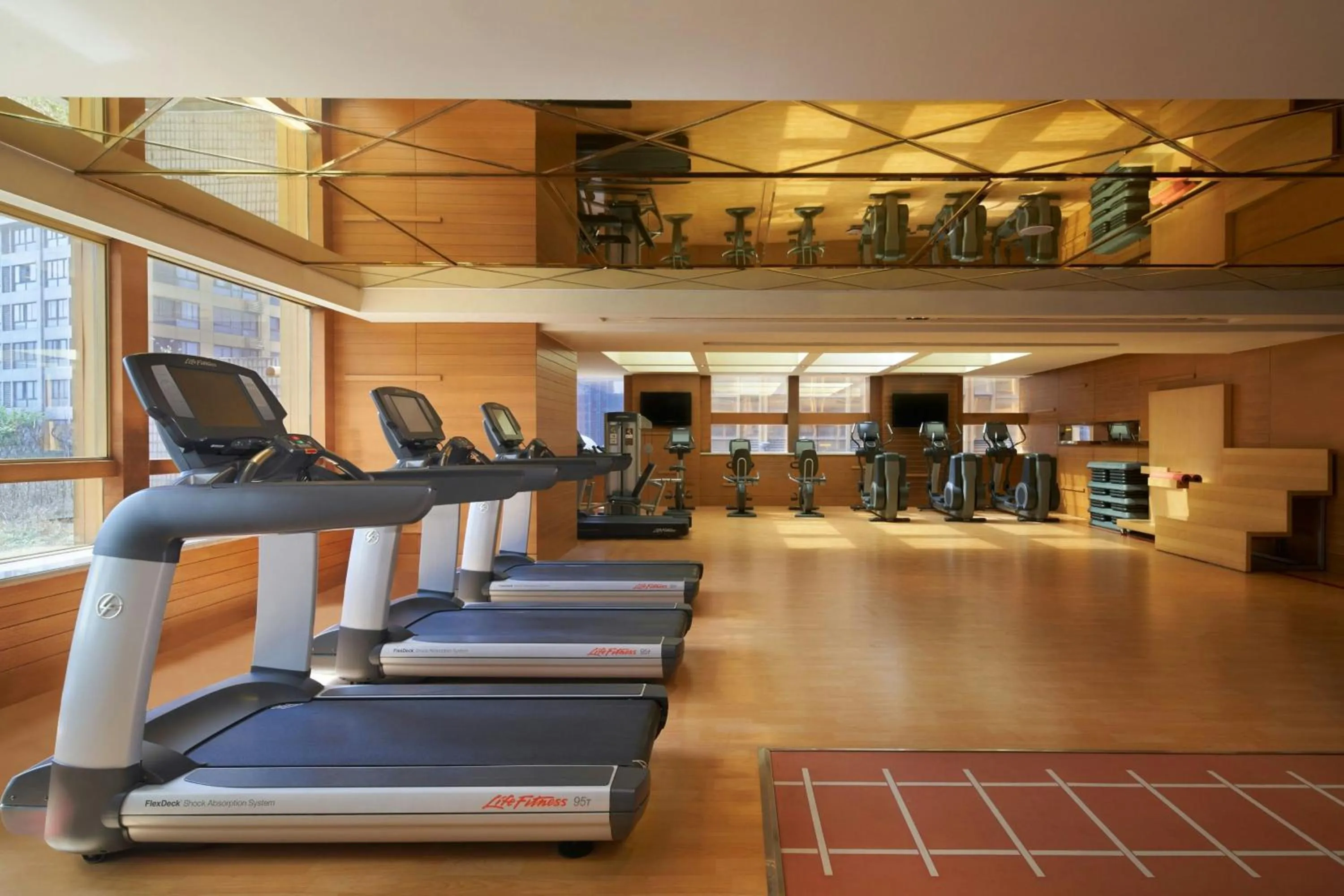 Fitness centre/facilities in Sheraton Chongqing Hotel