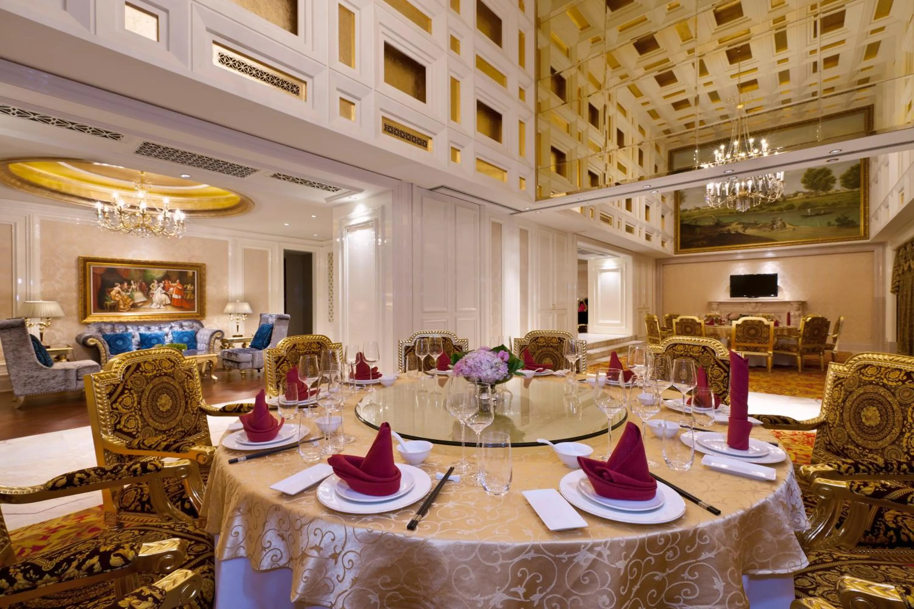 Restaurant/places to eat in Sheraton Chongqing Hotel