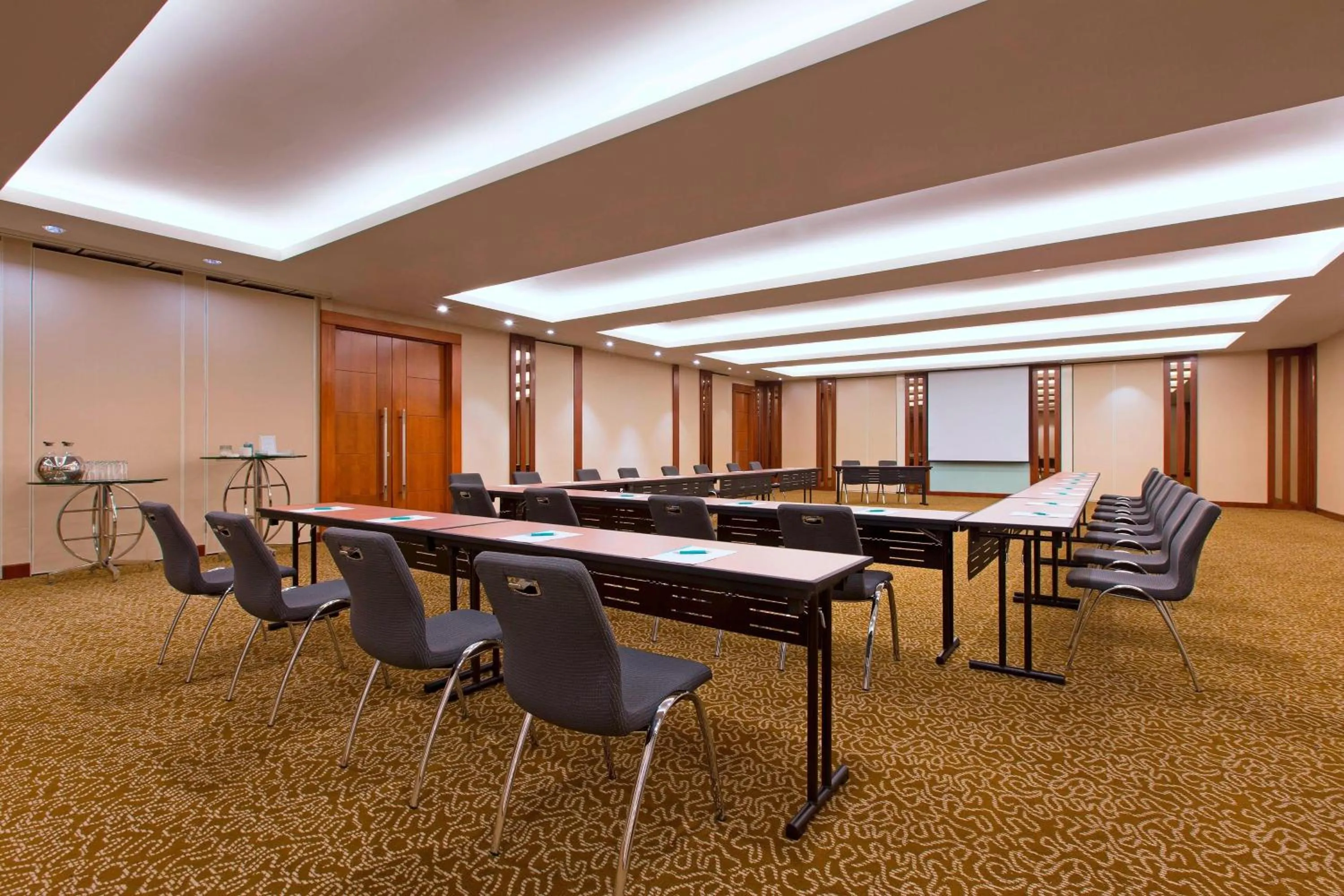 Meeting/conference room in Le Meridien Jakarta