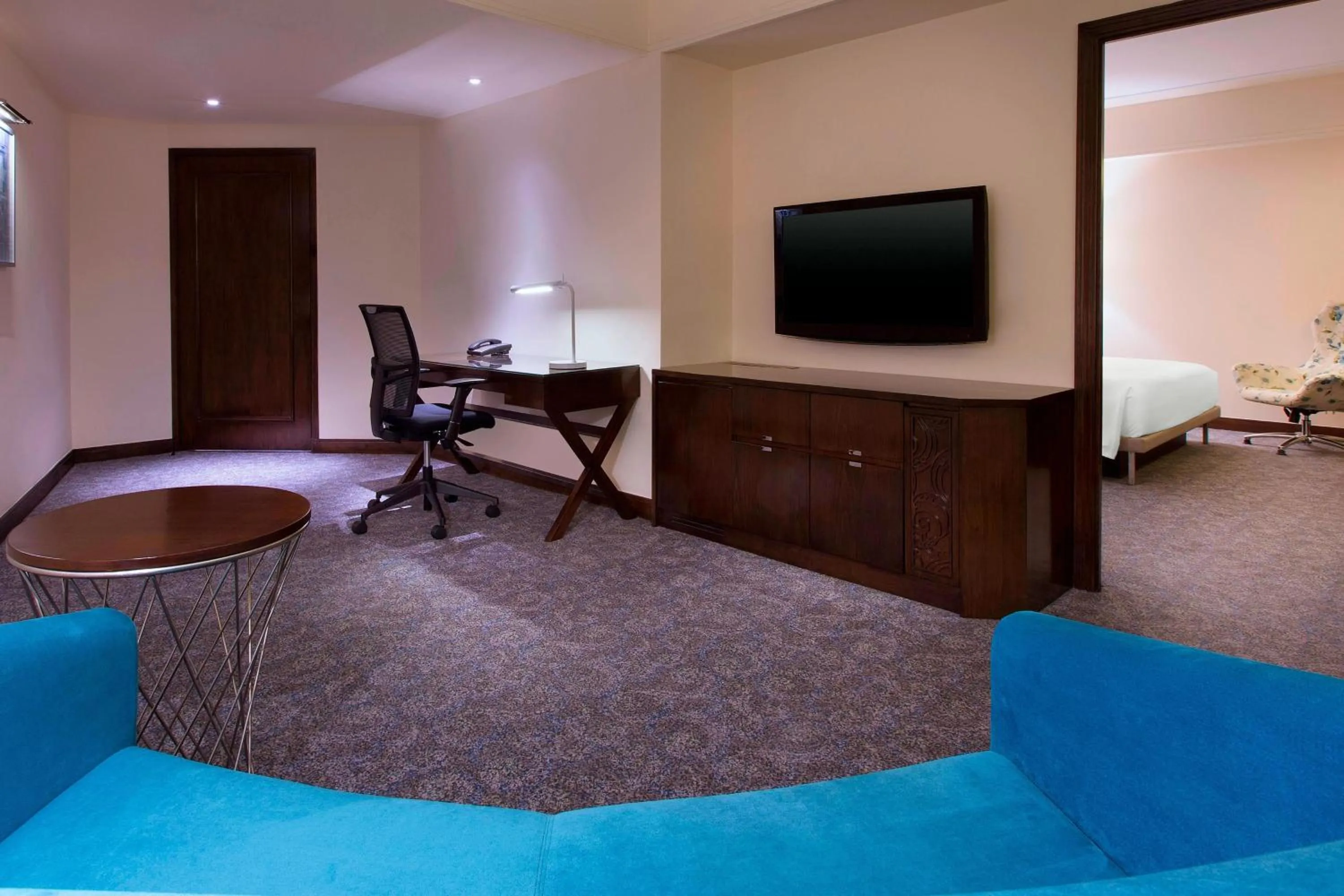 Photo of the whole room in Le Meridien Jakarta