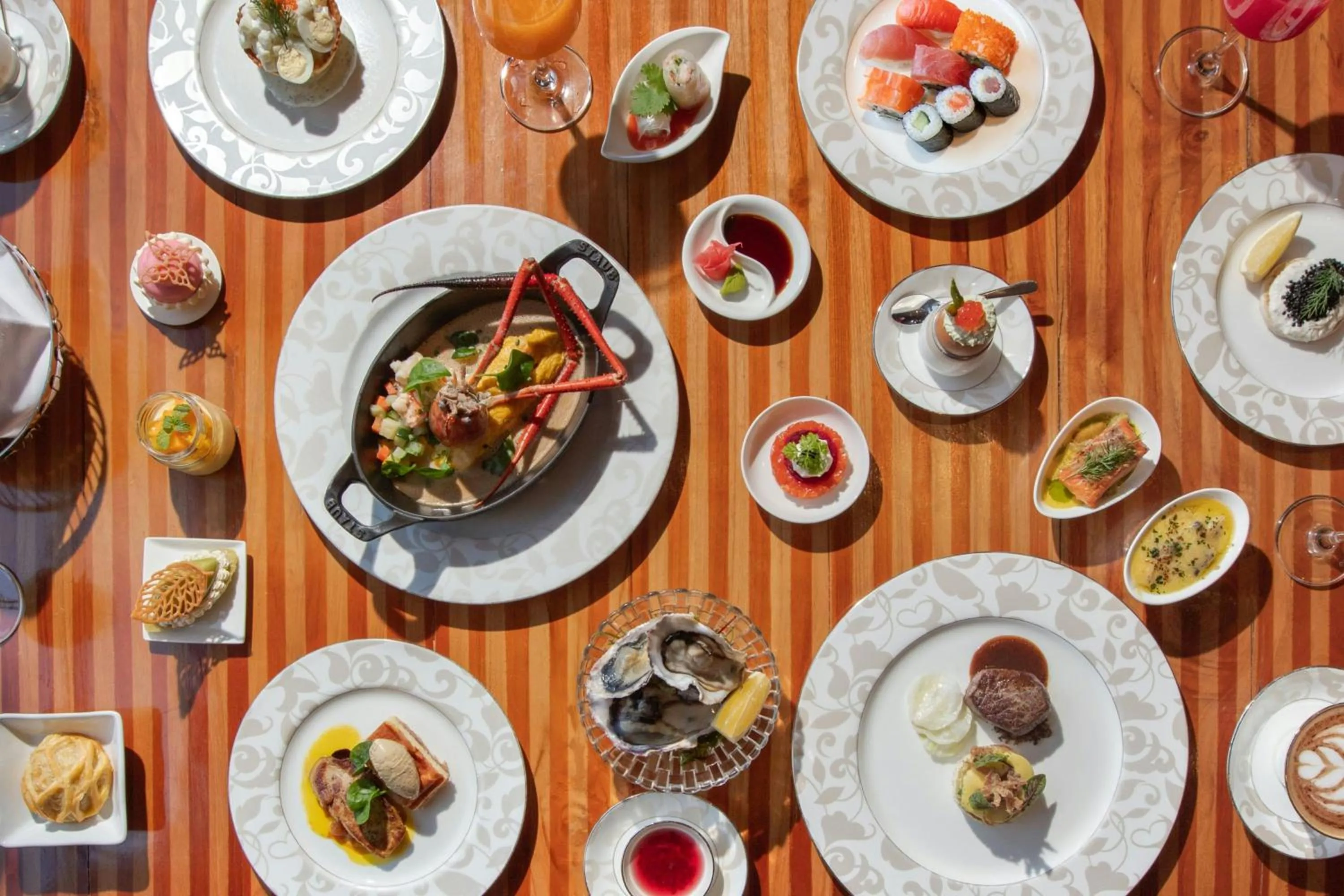 Restaurant/places to eat in The St. Regis Bali Resort