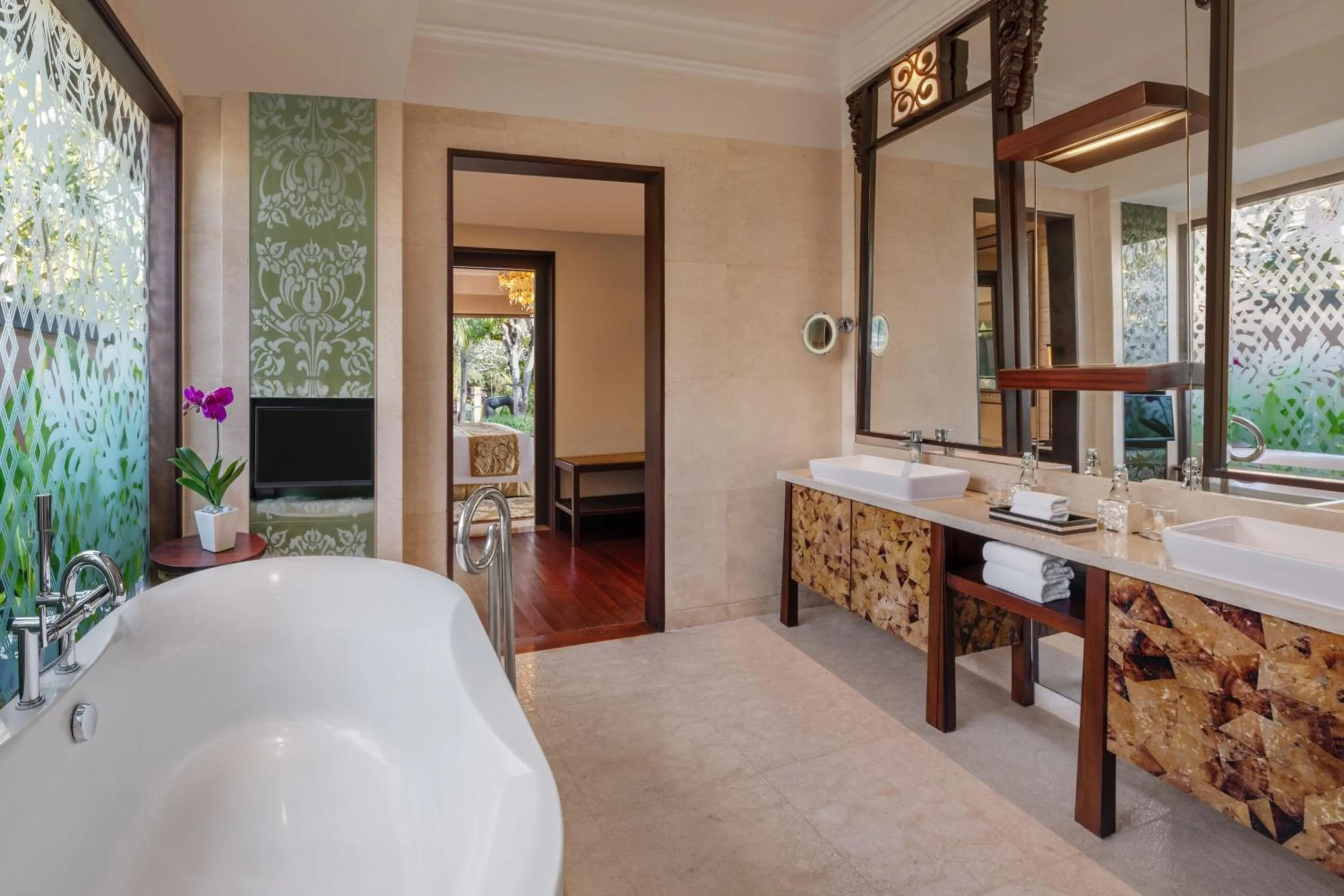Bathroom, Bed in The St. Regis Bali Resort