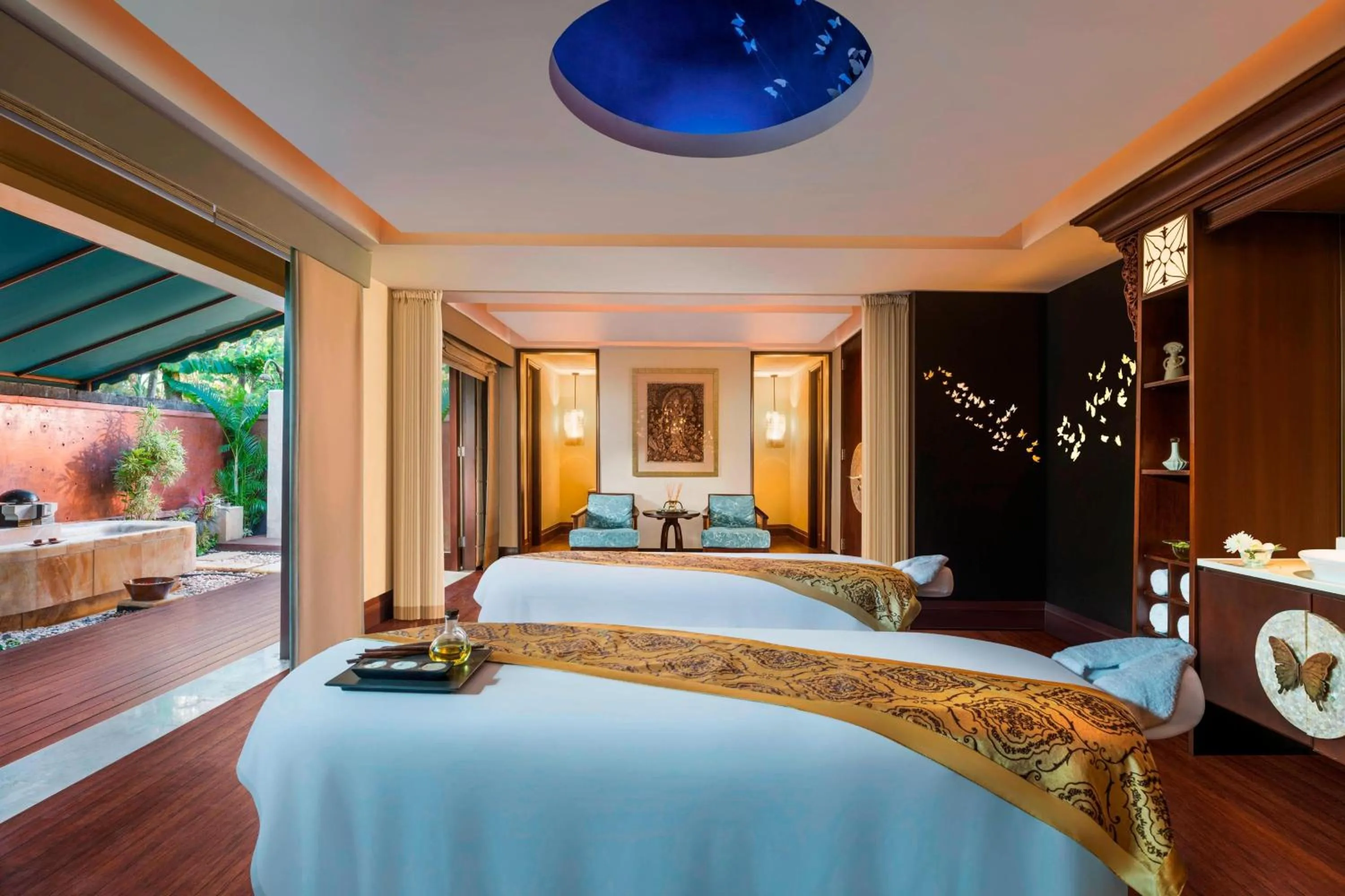 Spa and wellness centre/facilities, Bed in The St. Regis Bali Resort