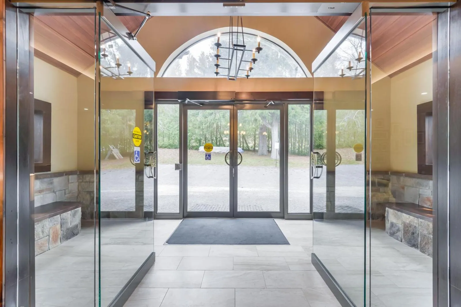 Facade/entrance in Northumberland Heights Wellness Retreat & Spa
