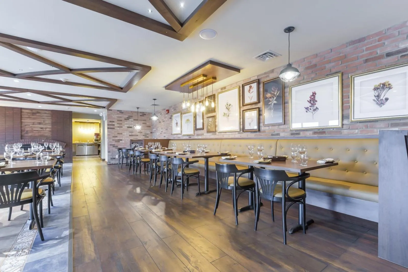 Restaurant/places to eat in Northumberland Heights Wellness Retreat & Spa