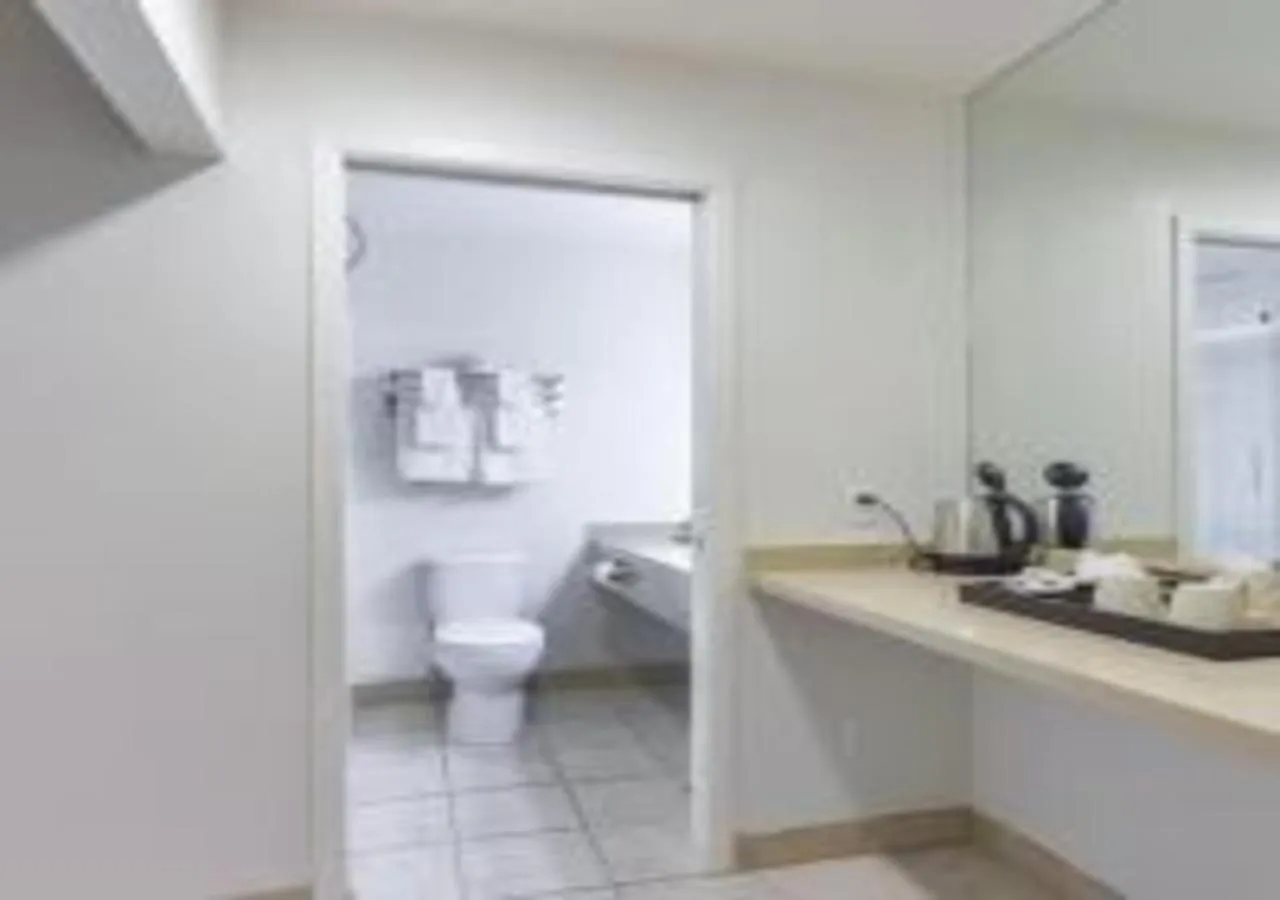 Bathroom in Northumberland Heights Wellness Retreat & Spa