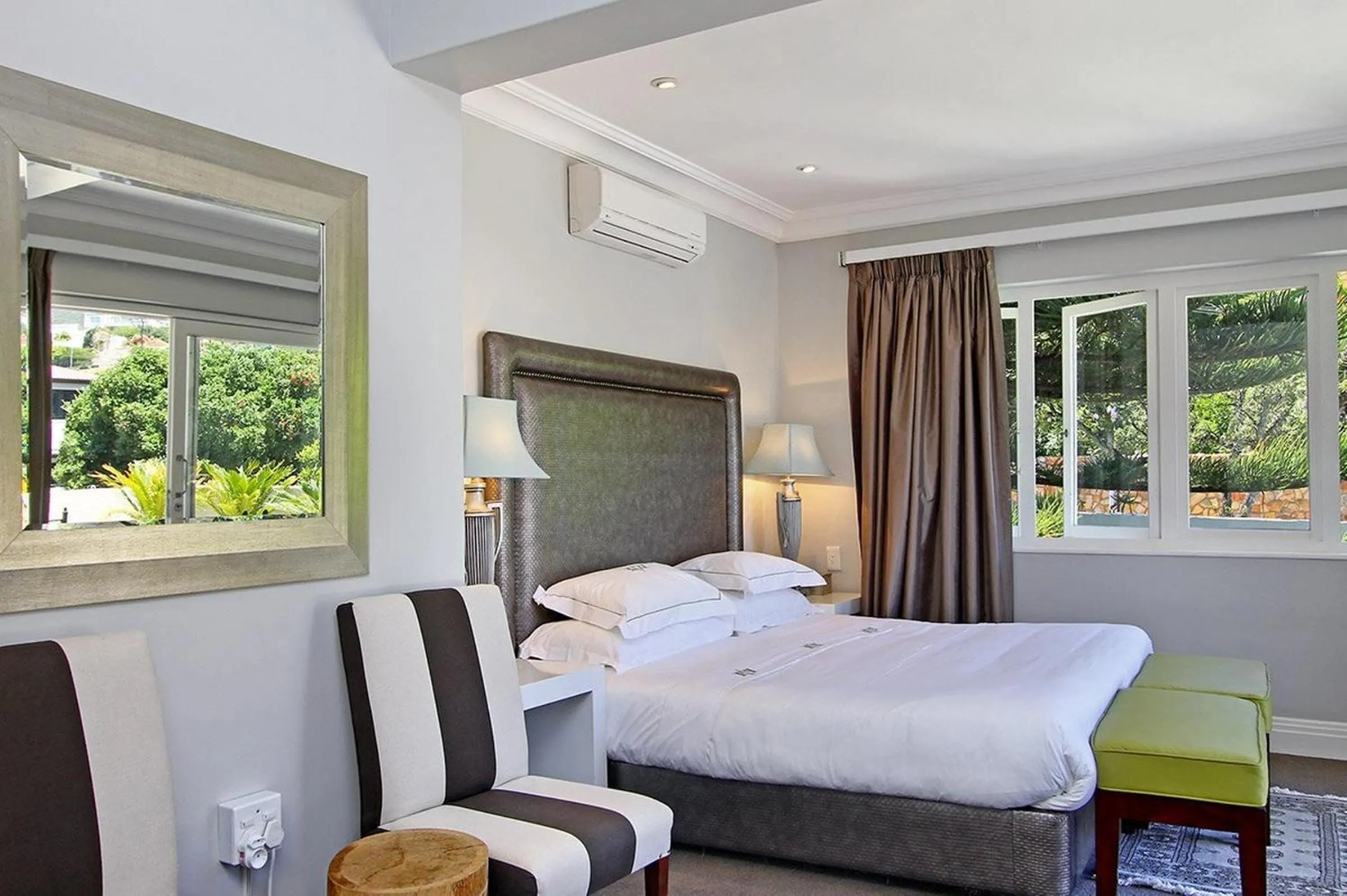 Day, Bed in Vetho Villa