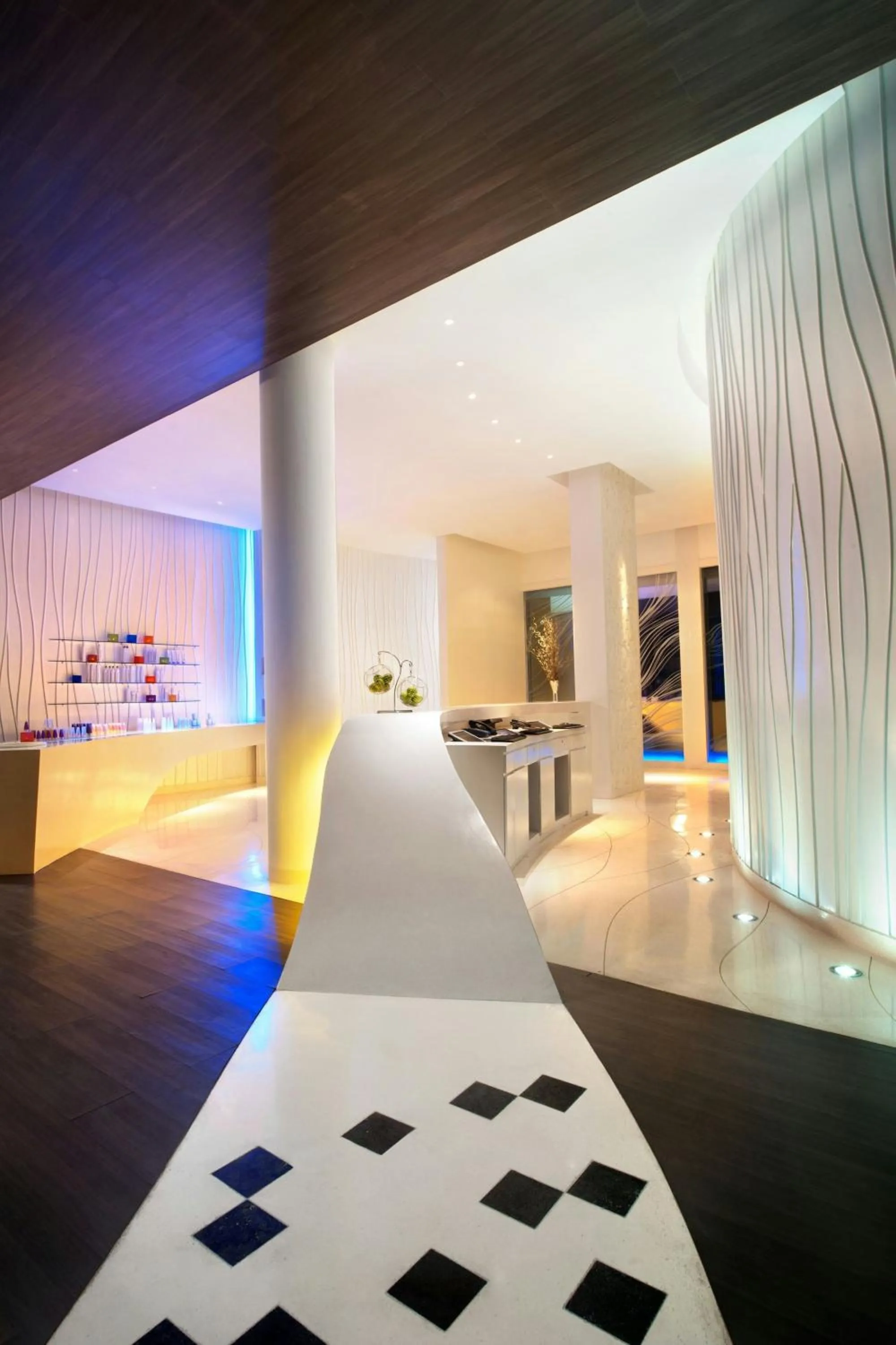 Lobby or reception, Bed in W Bali - Seminyak