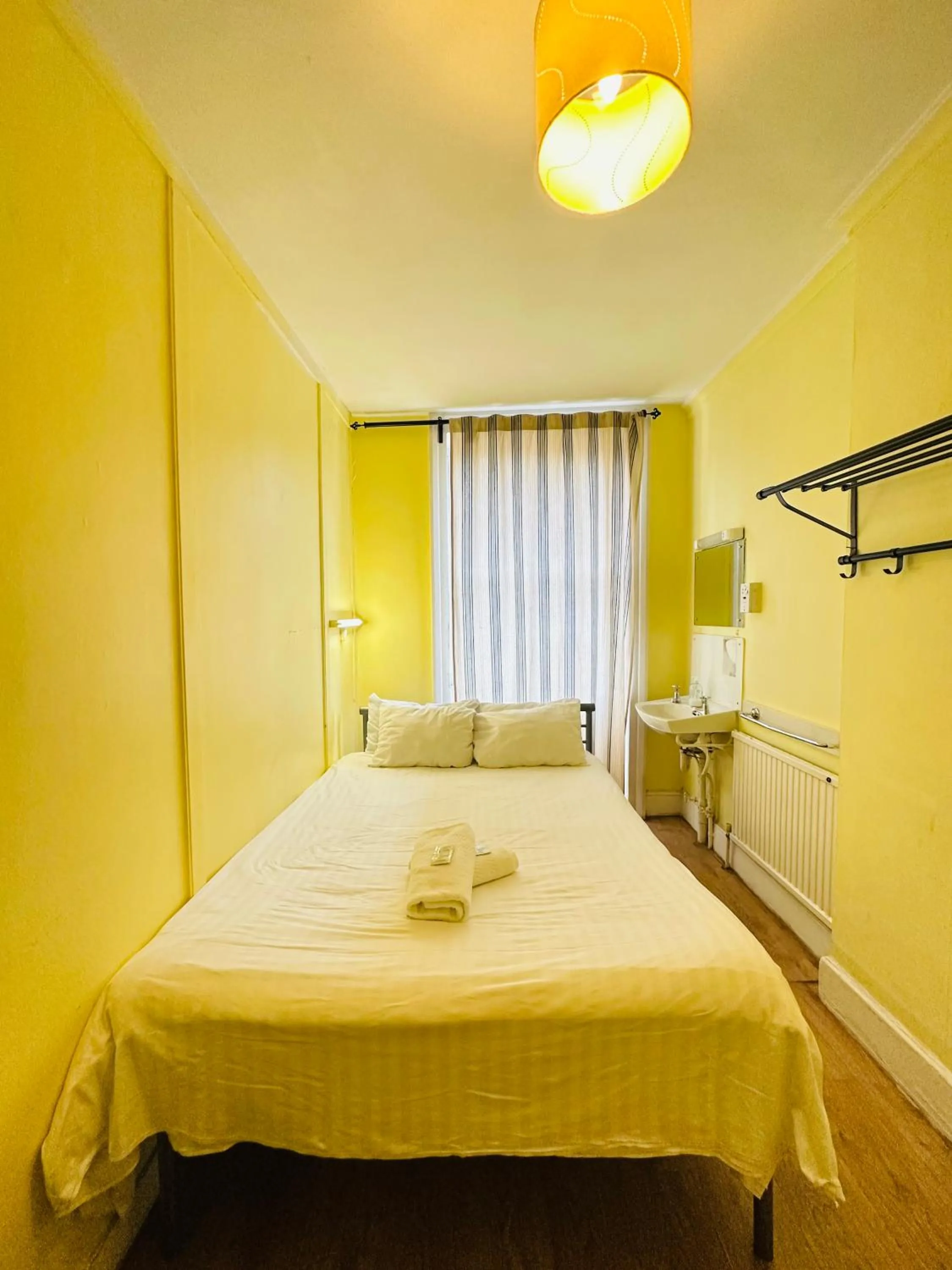 Bedroom, Bed in Thanet Hotel Annex