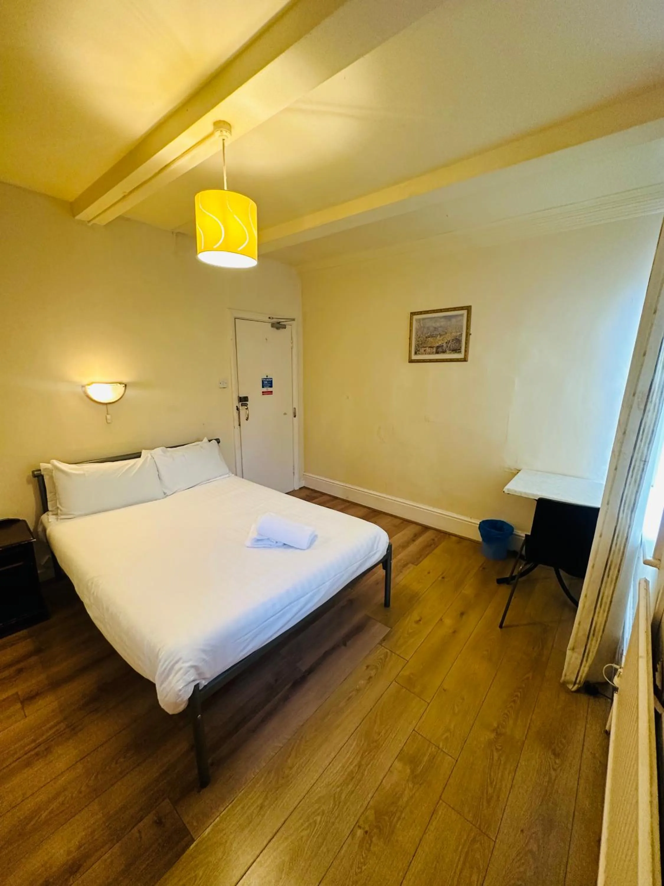 Bedroom, Bed in Thanet Hotel Annex