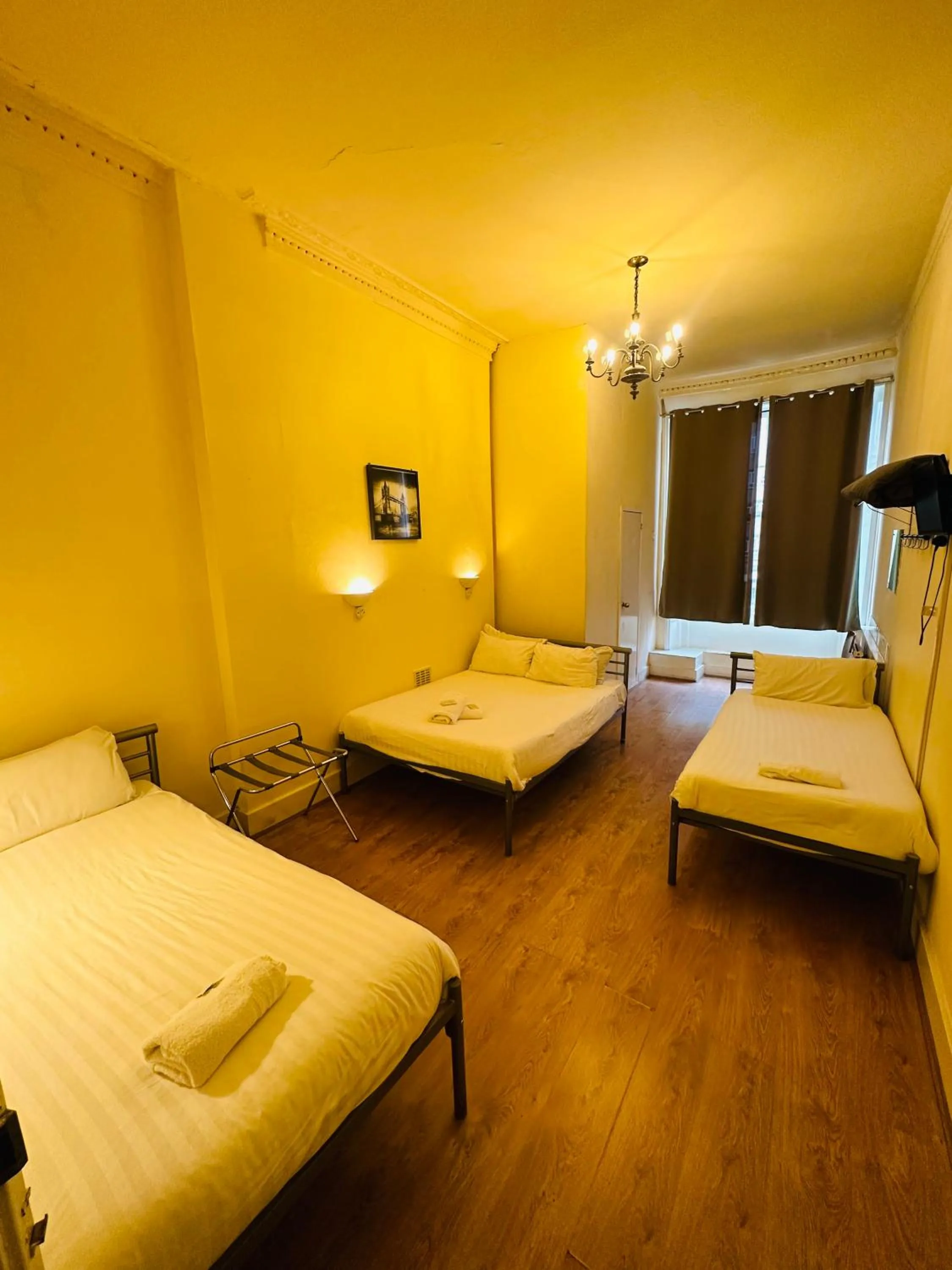 Bedroom, Bed in Thanet Hotel Annex