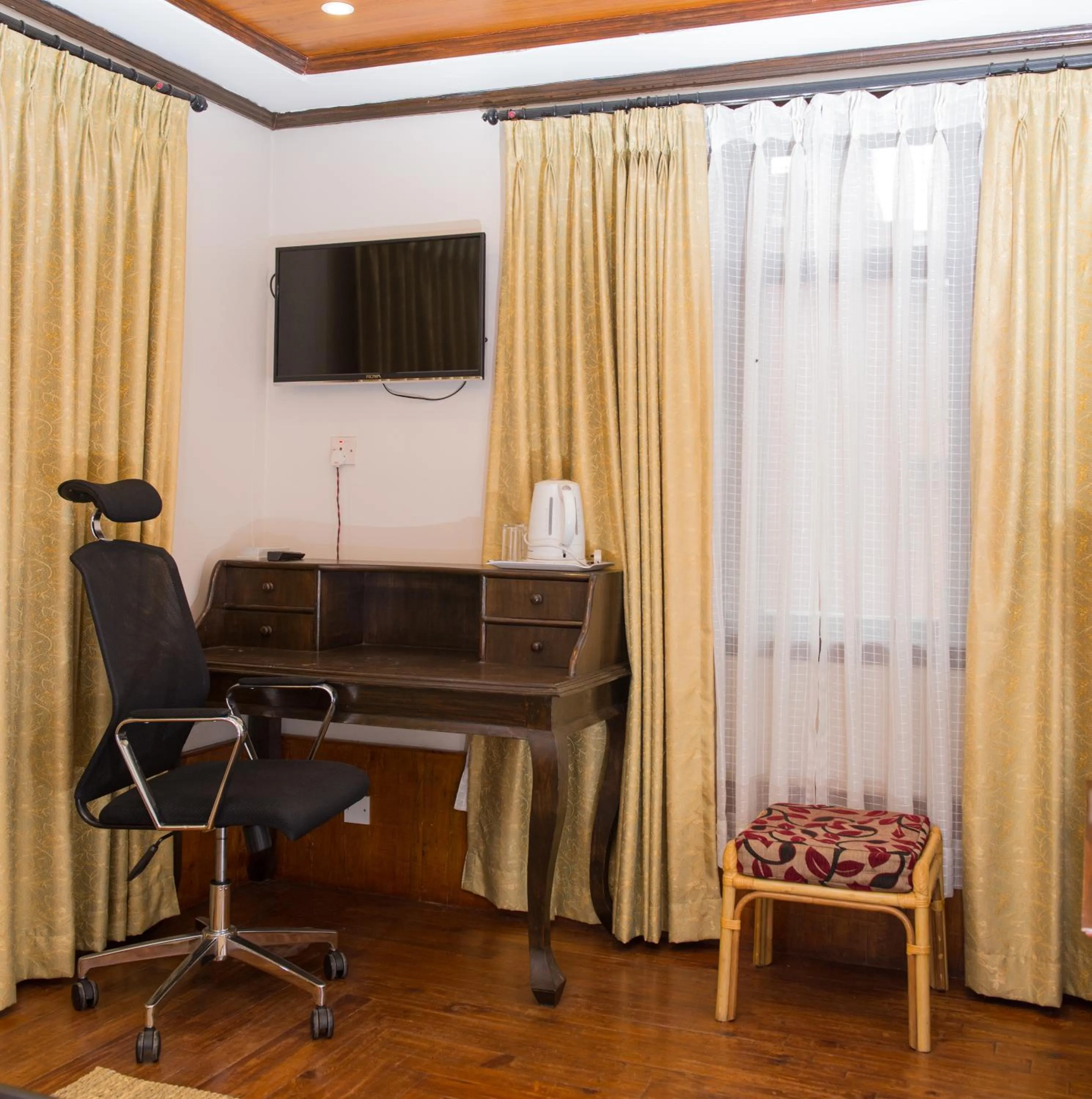 Living room in Hotel Ganesh Himal