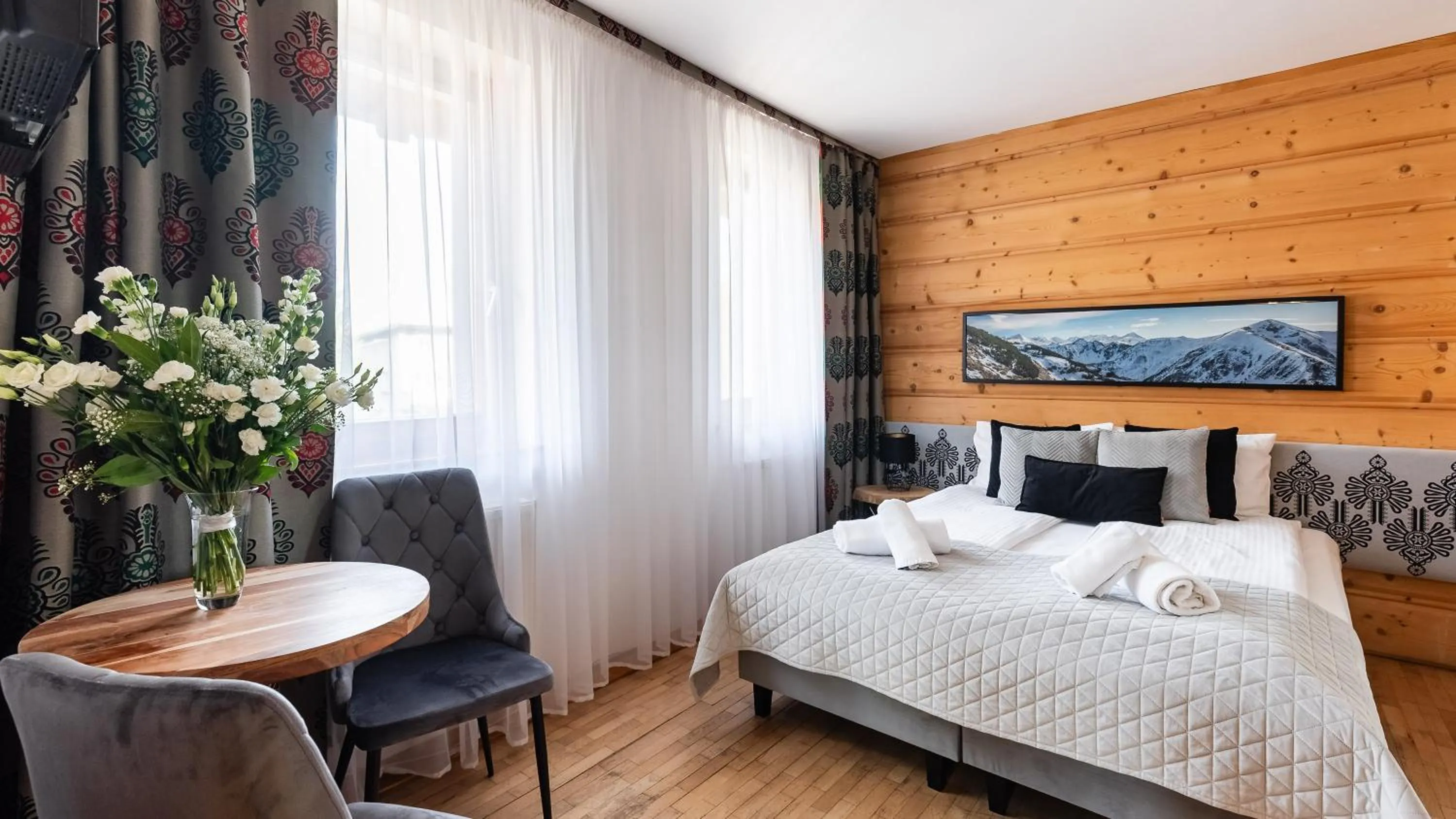 Bed in Aparthotel Delta Garden