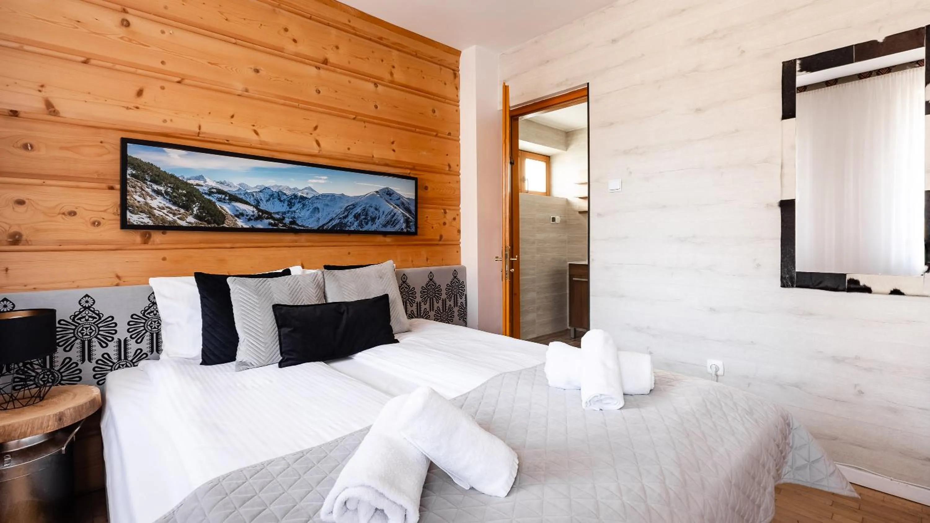 Bed in Aparthotel Delta Garden