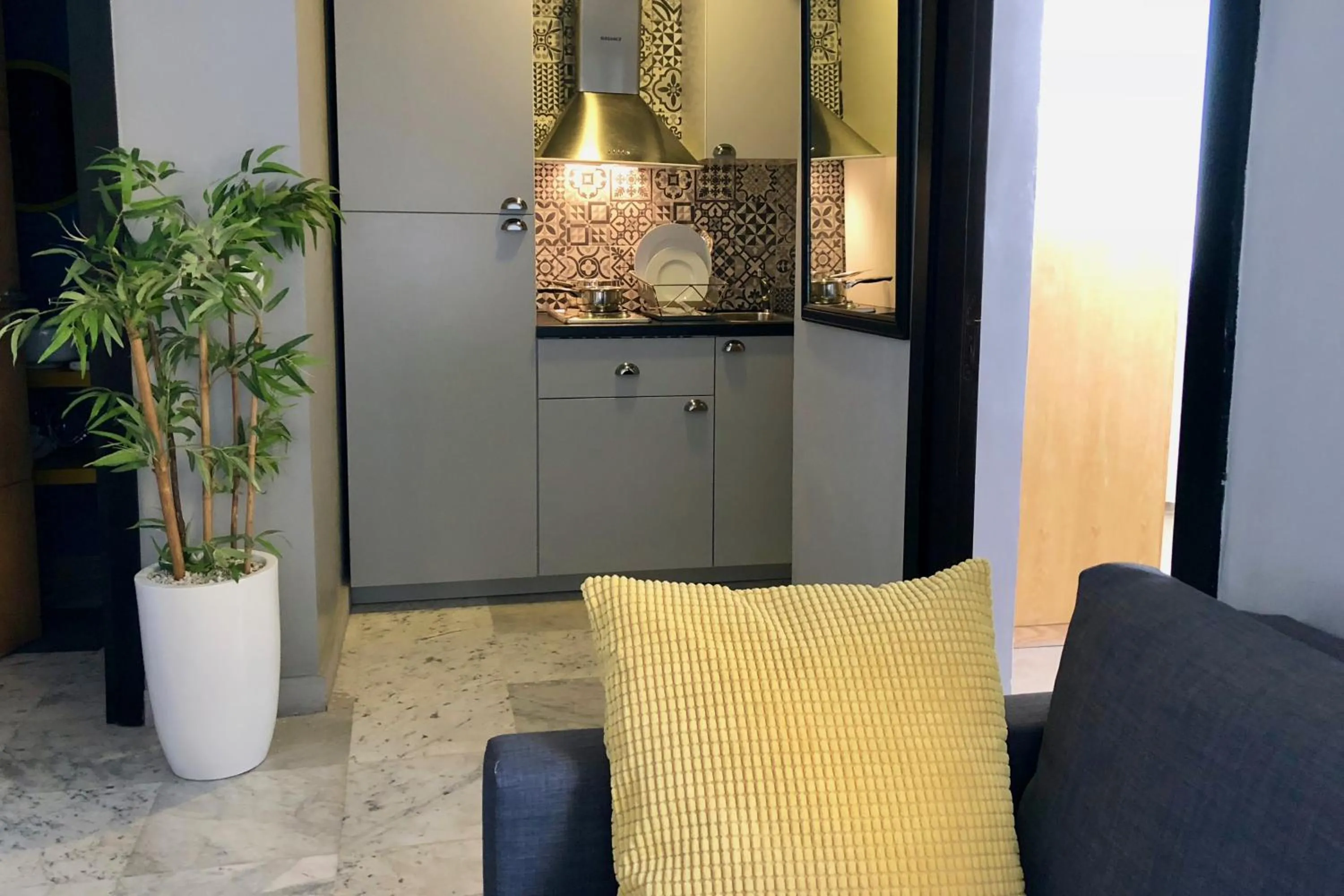 Kitchen or kitchenette in Suite Loc Suite & Spa