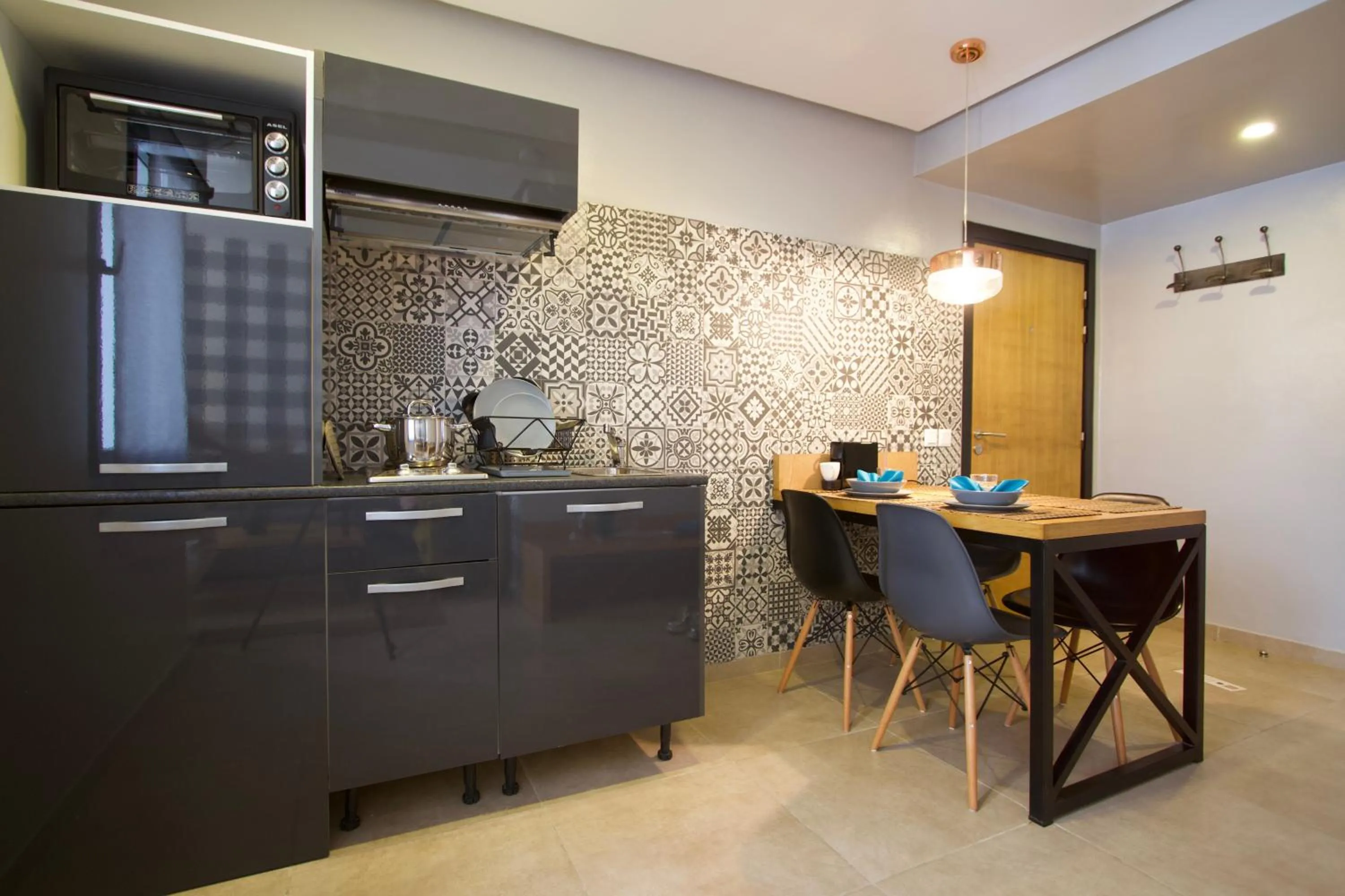 Kitchen or kitchenette in Suite Loc Suite & Spa