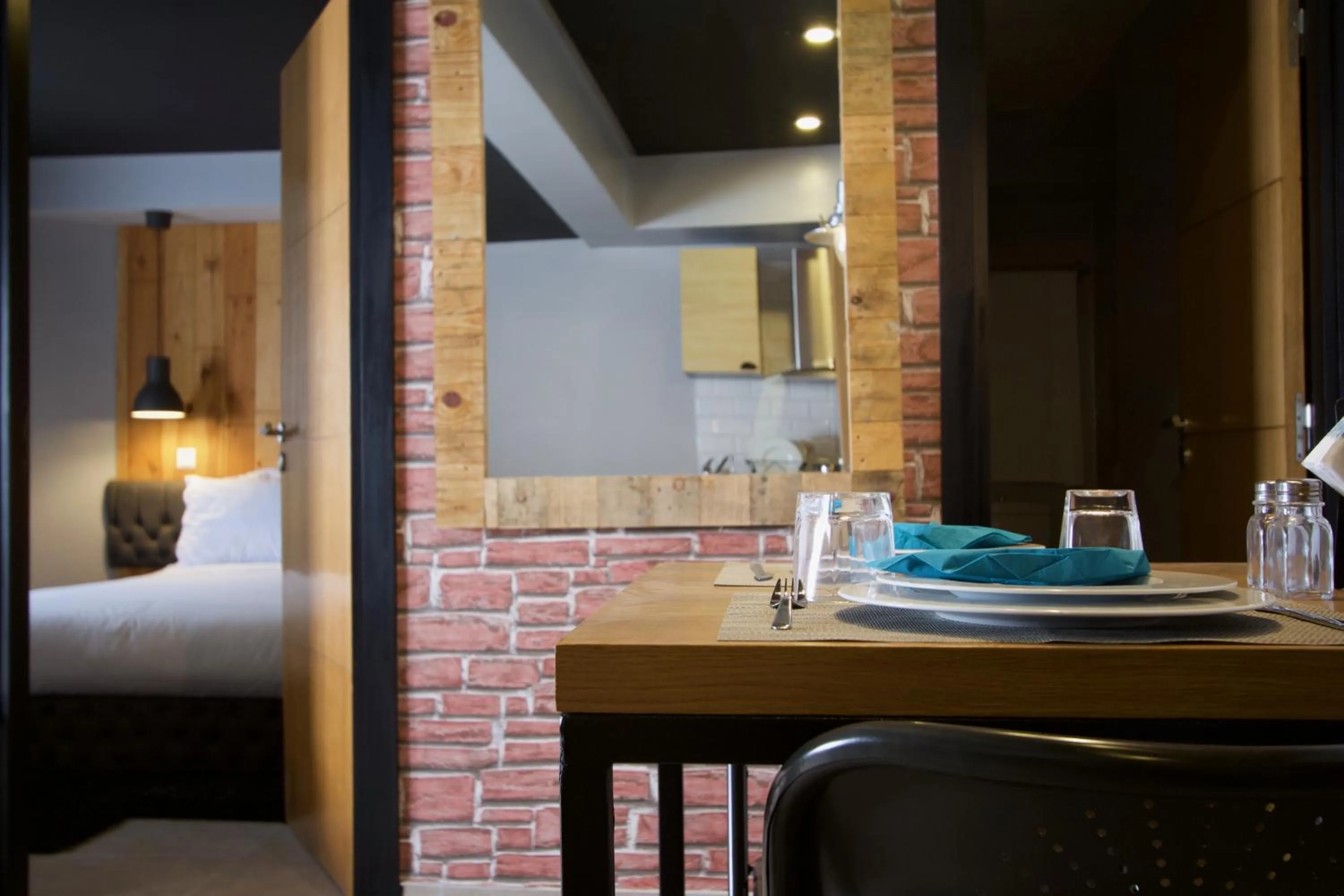 Bed in Suite Loc Suite & Spa