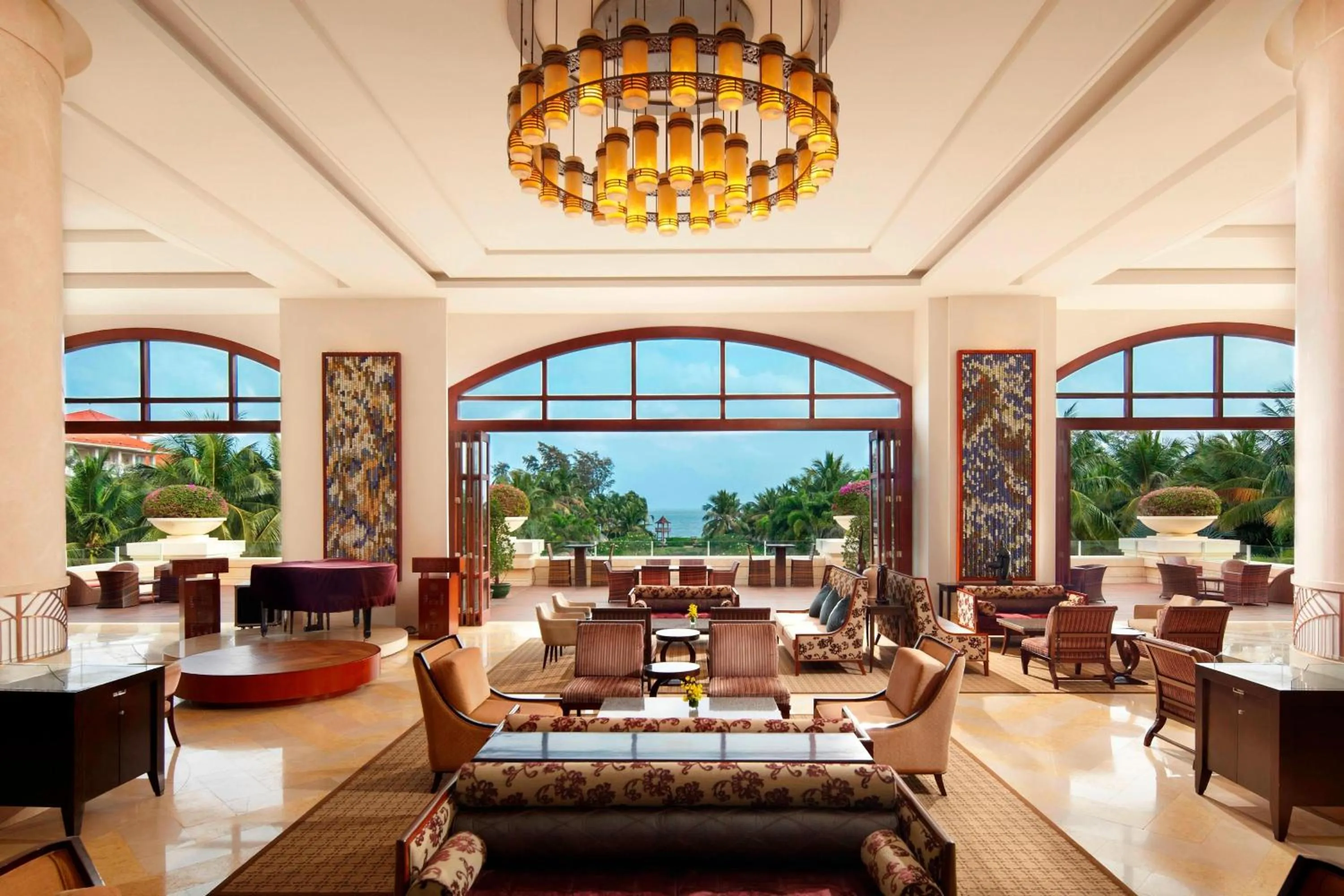 Lobby or reception in Sheraton Haikou Hotel