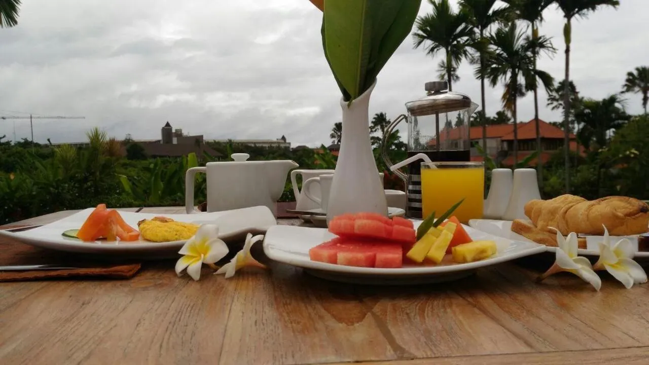 American breakfast in Nipuri Resort and Villas Seminyak by Kamara