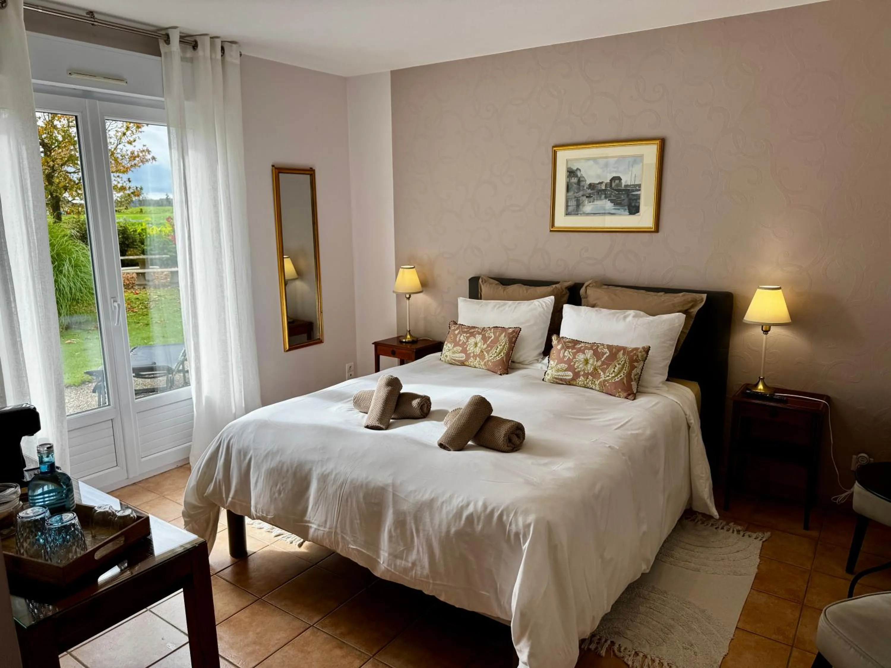 Bedroom, Bed in Les Vieilles Digues