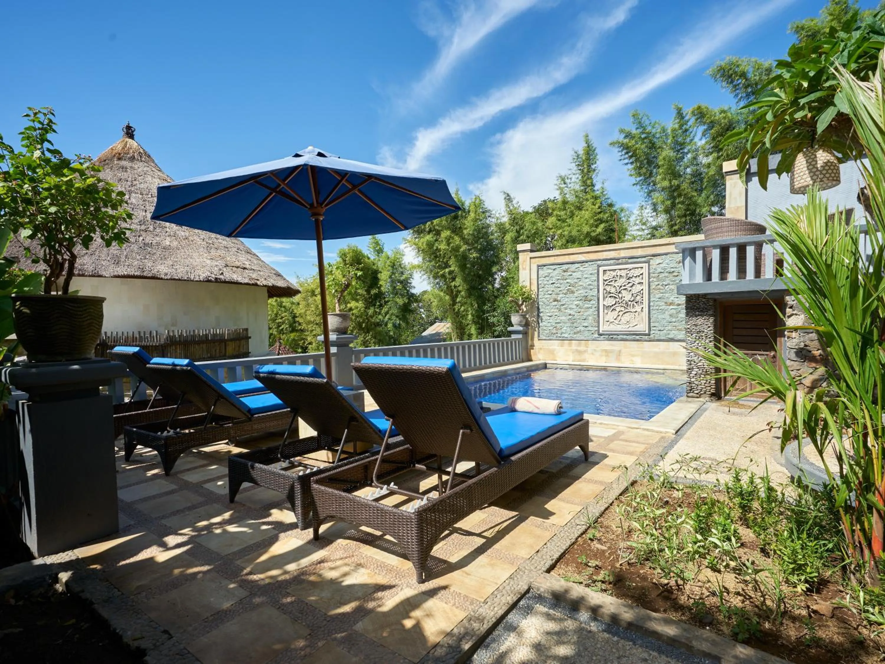 Property building in Onlyou Villas