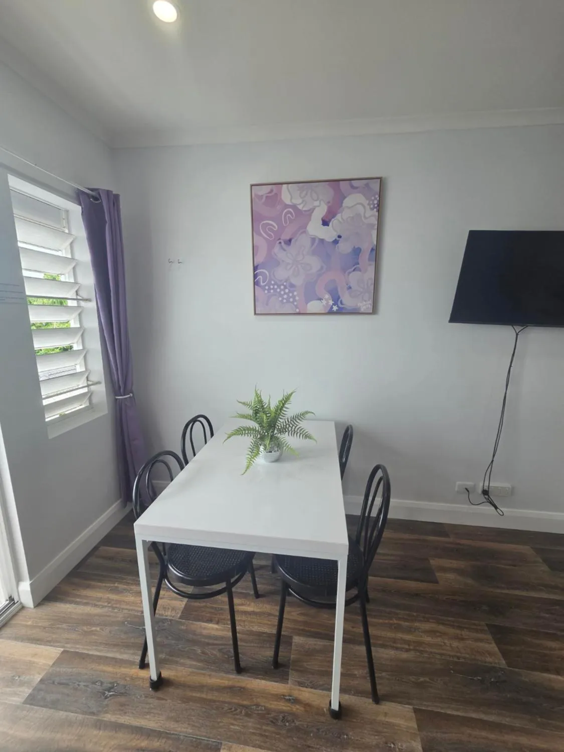 Villa Vaucluse Apartments