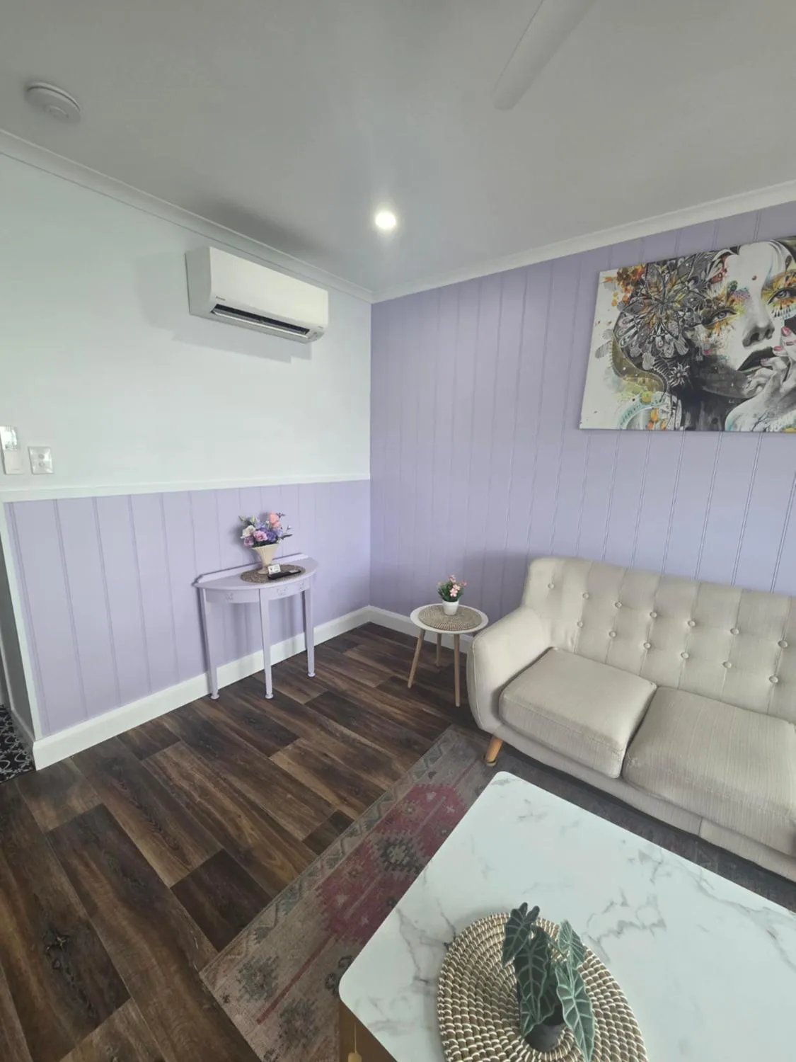 Villa Vaucluse Apartments