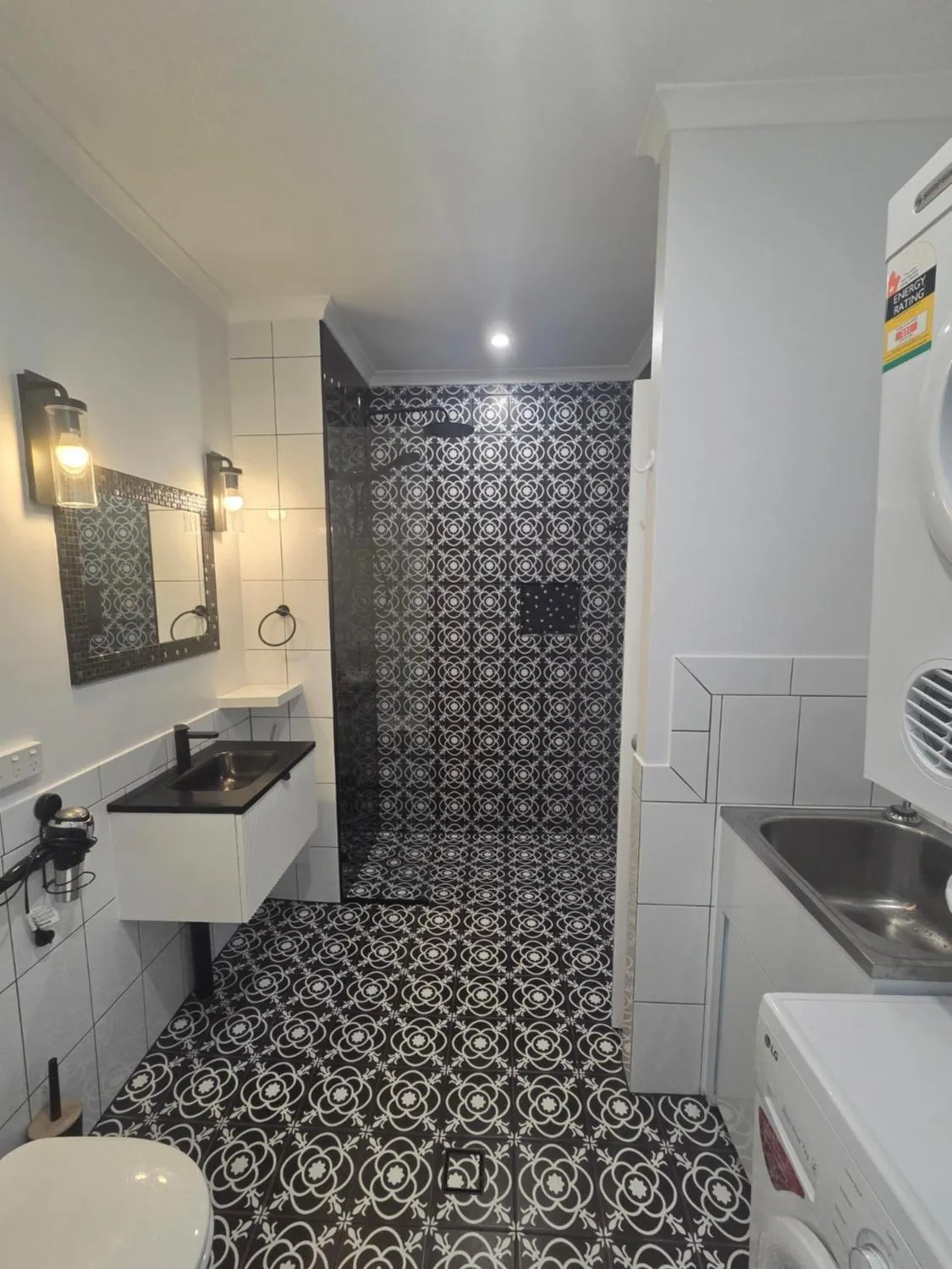 Villa Vaucluse Apartments