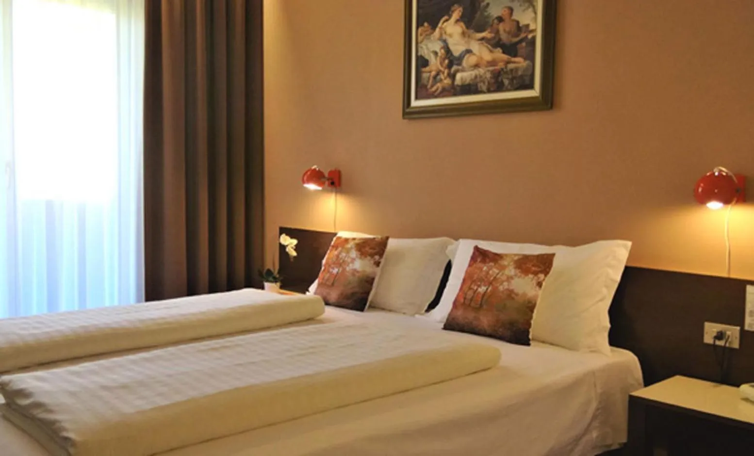 Bedroom, Bed in Hotel Bologna