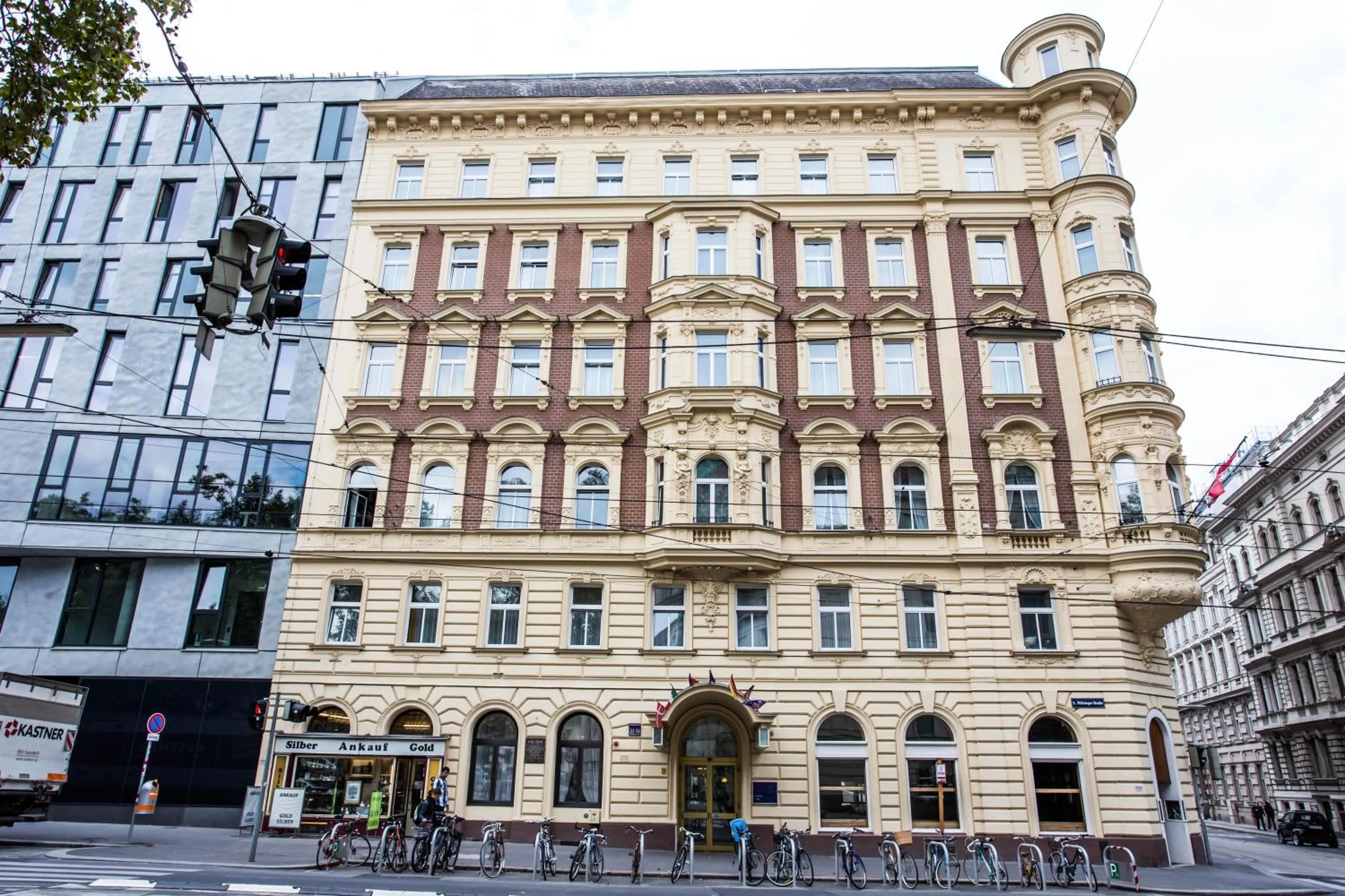 Facade/entrance in Hotel Atlanta