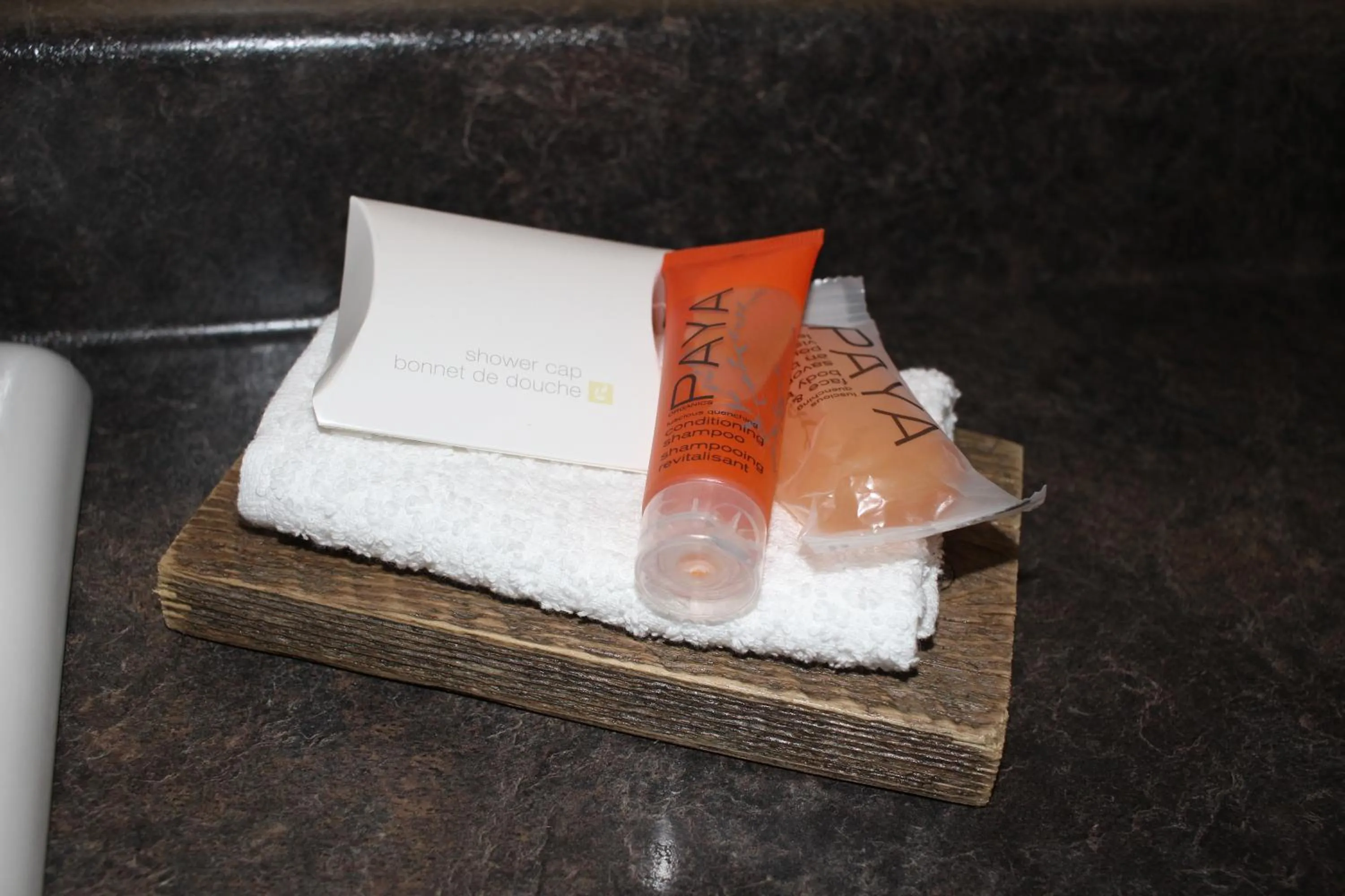 Raleigh Rooms & Taylor's Crafts