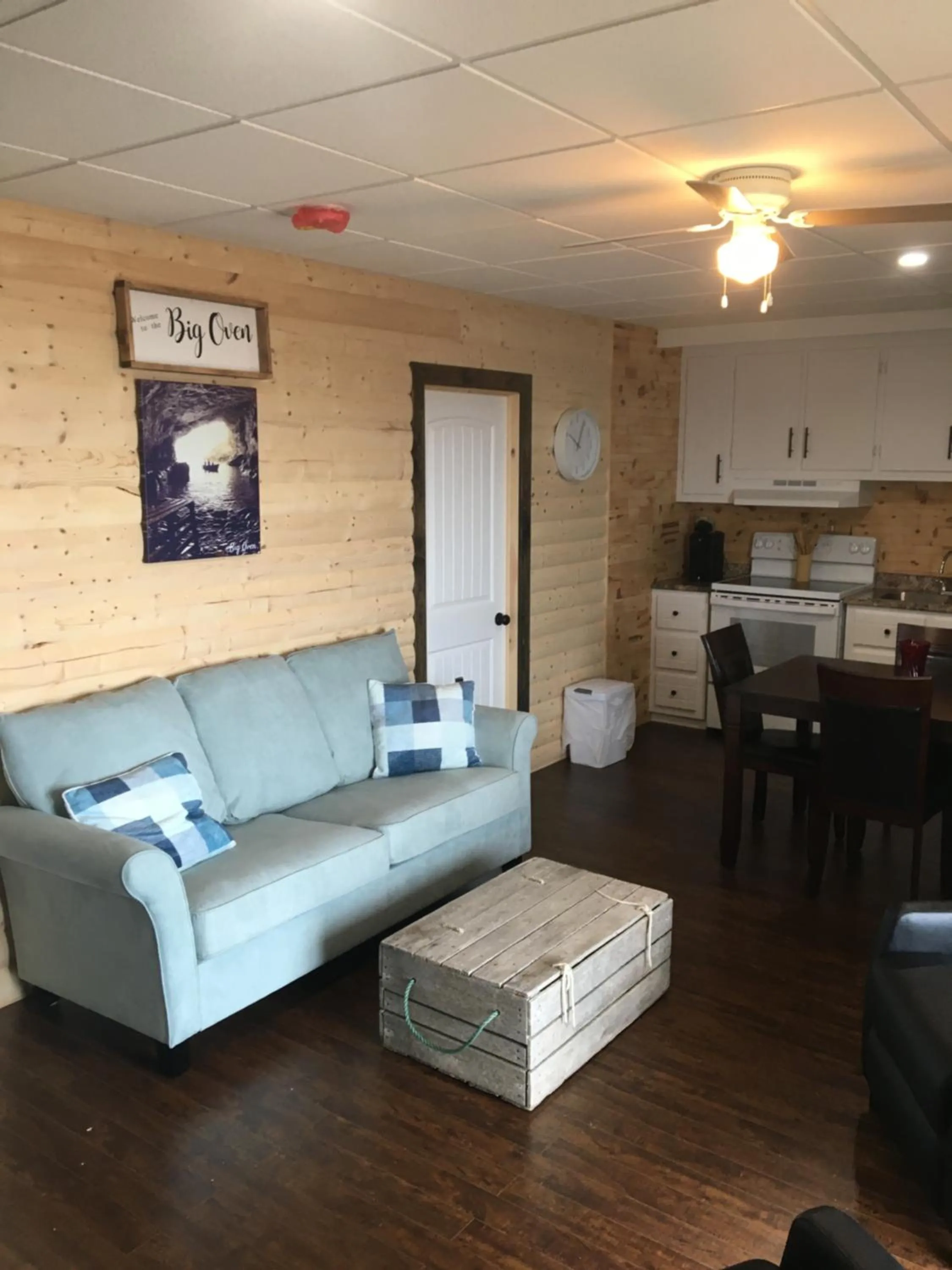 Raleigh Rooms & Taylor's Crafts