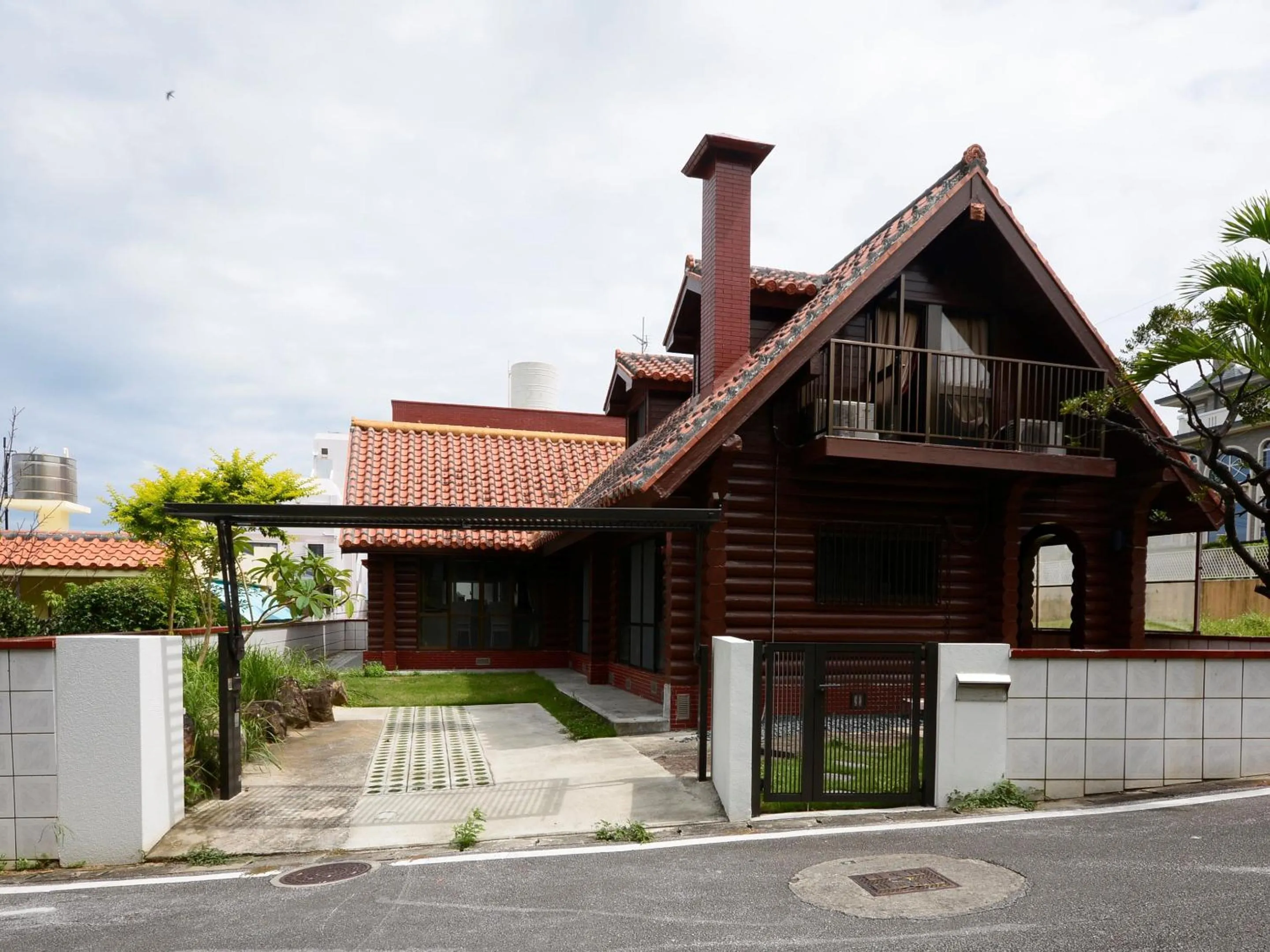 Property building in Buzz Resort