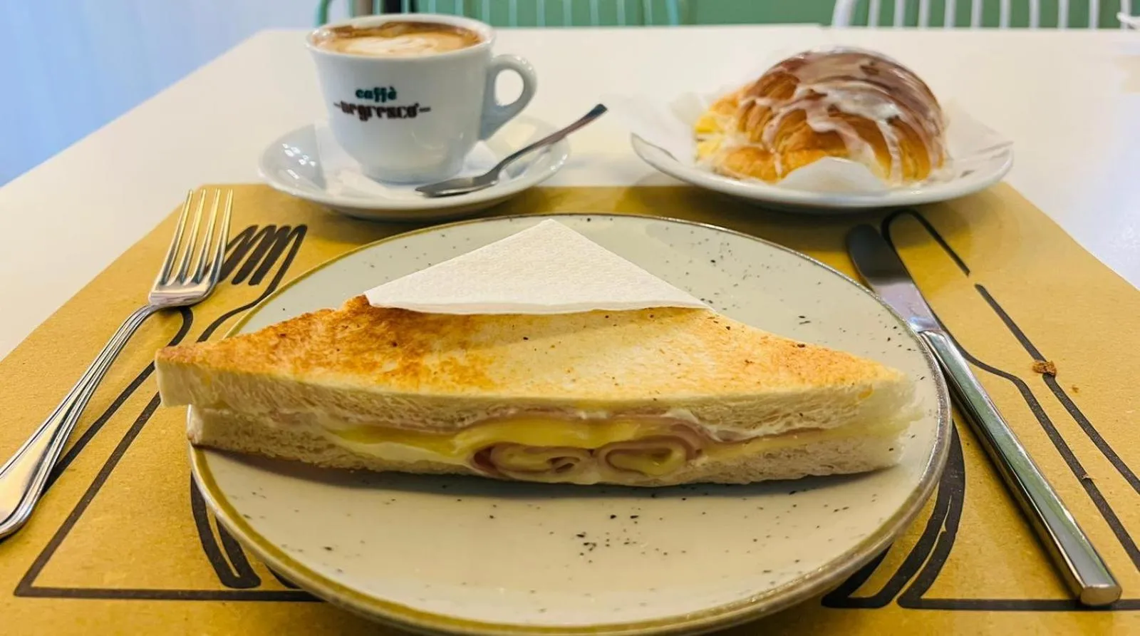 Breakfast in BQ House Colosseo Luxury Rooms