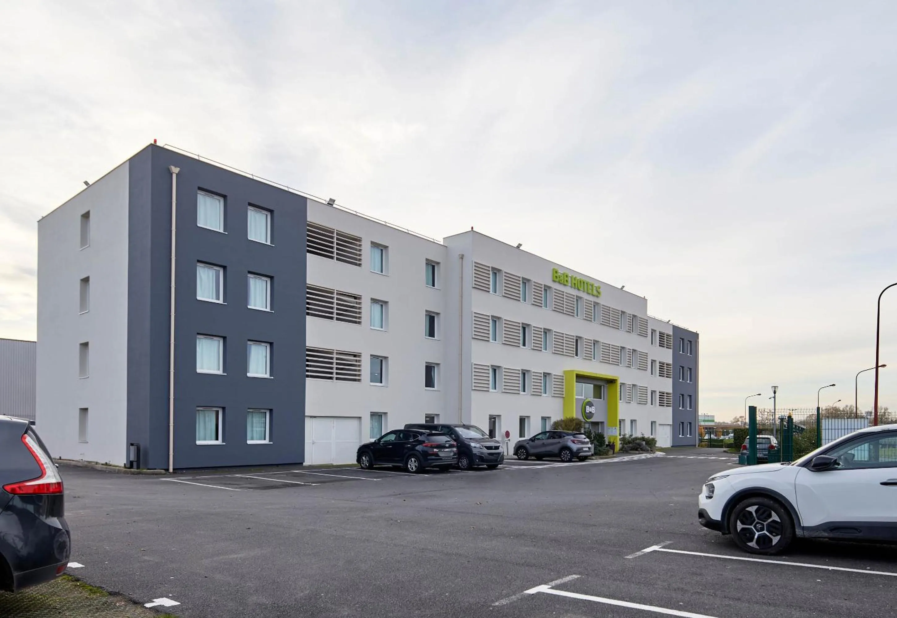 Property building in B&B HOTEL Paris Nord Gonesse Parc des Expos