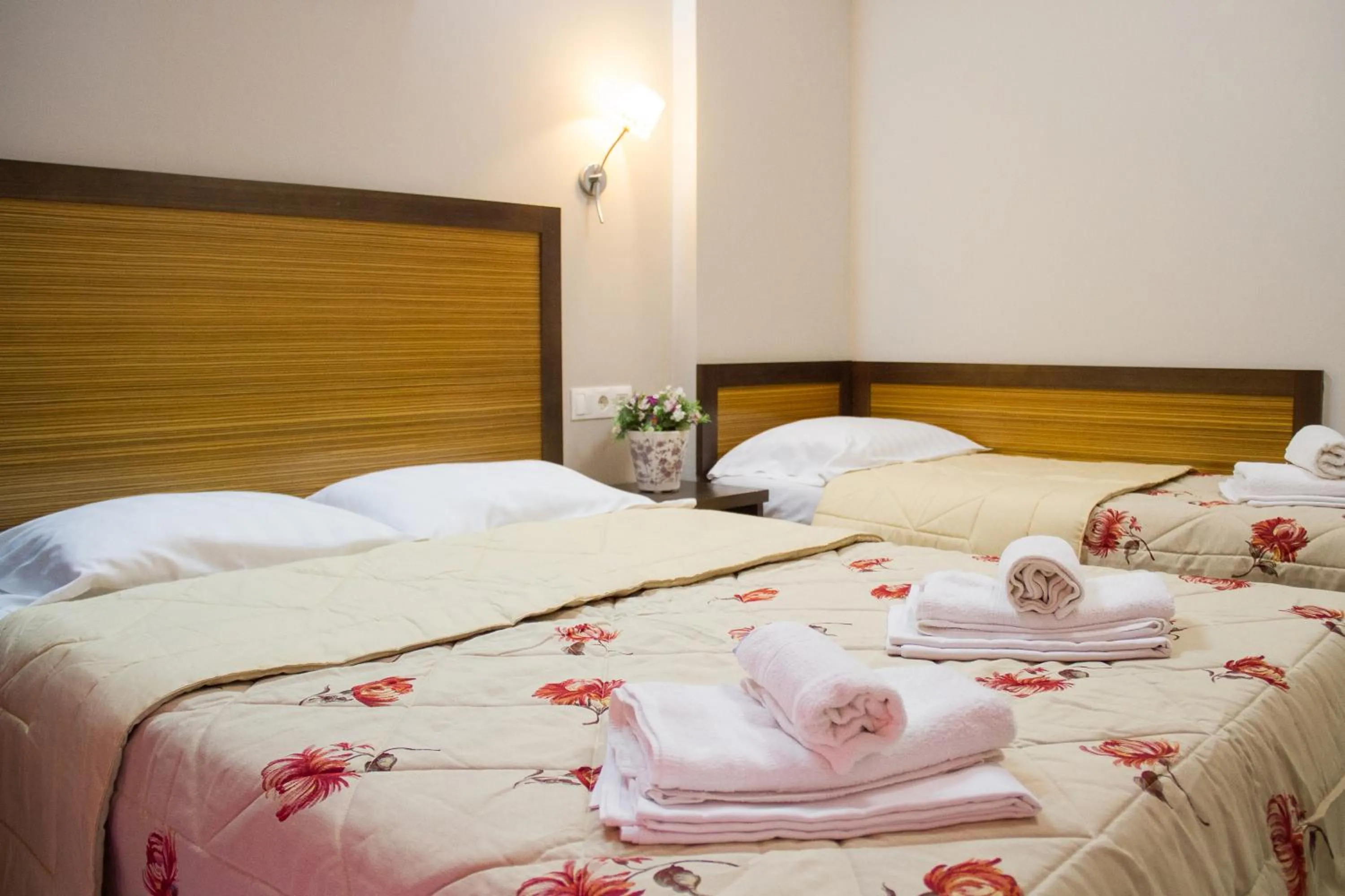 Bedroom, Bed in Hotel Rodon