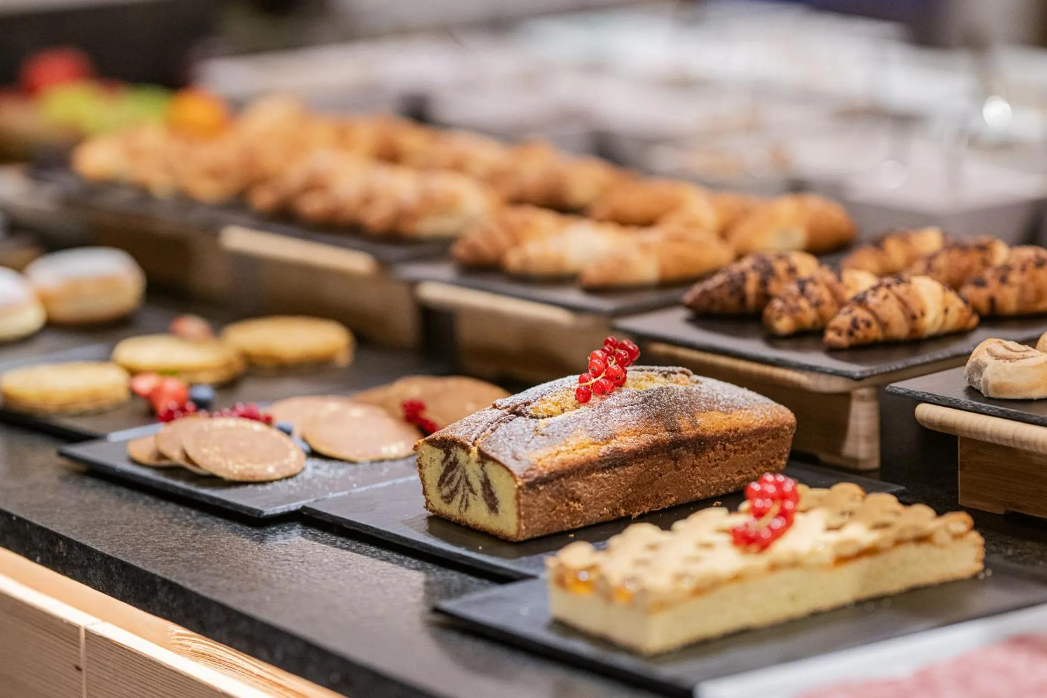 Buffet breakfast in Hotel Anewandter