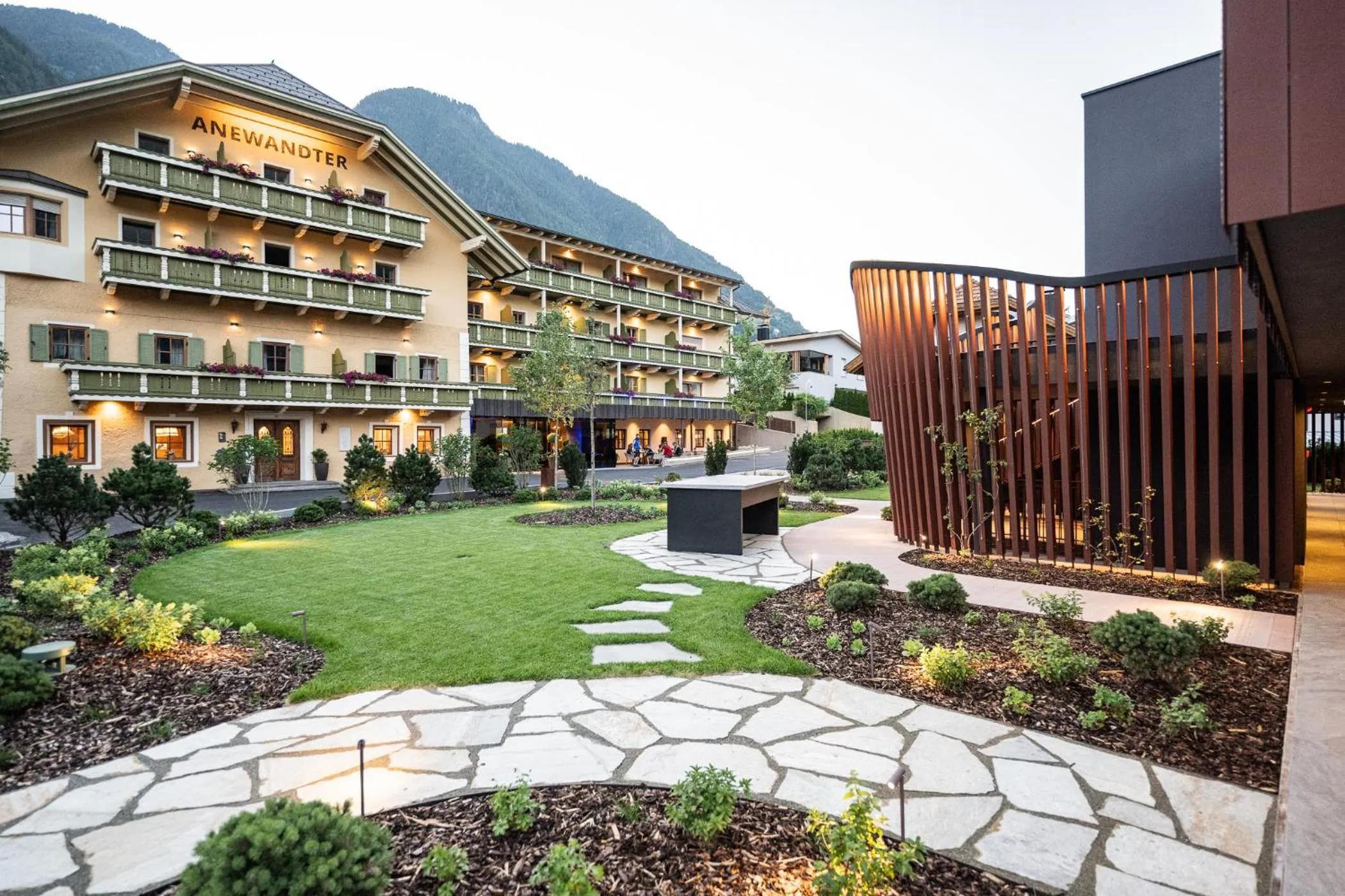 Property building in Hotel Anewandter