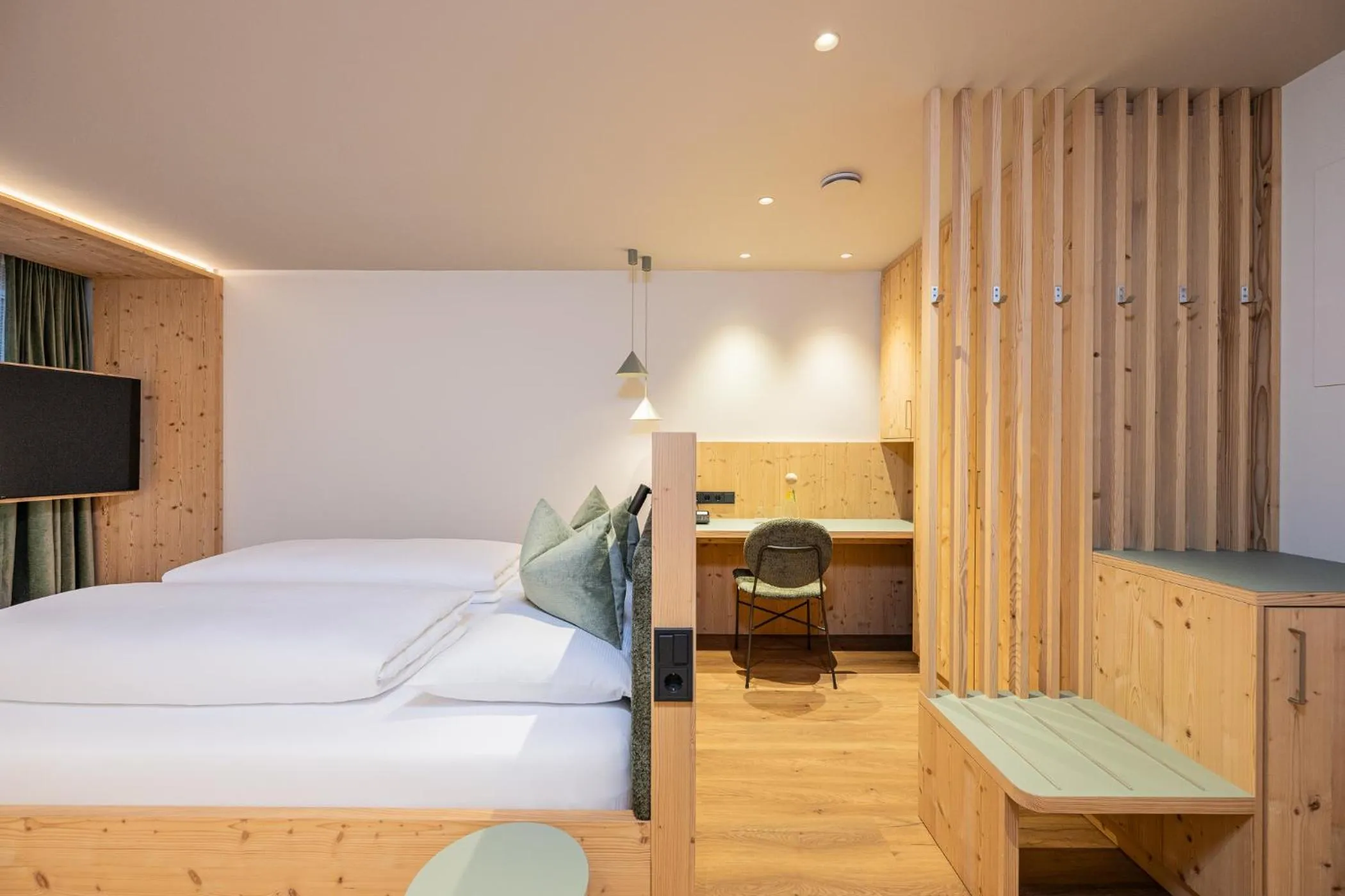 Photo of the whole room, Bed in Hotel Anewandter