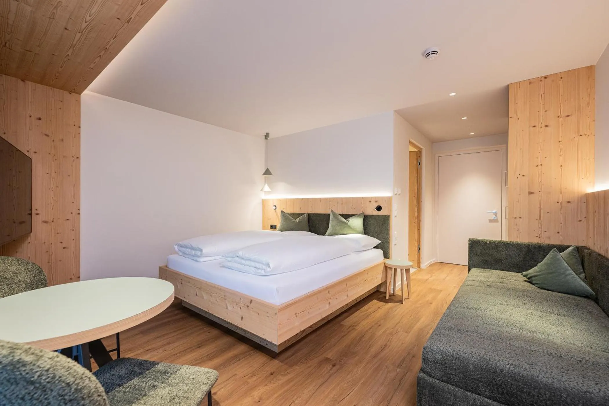 Photo of the whole room, Bed in Hotel Anewandter