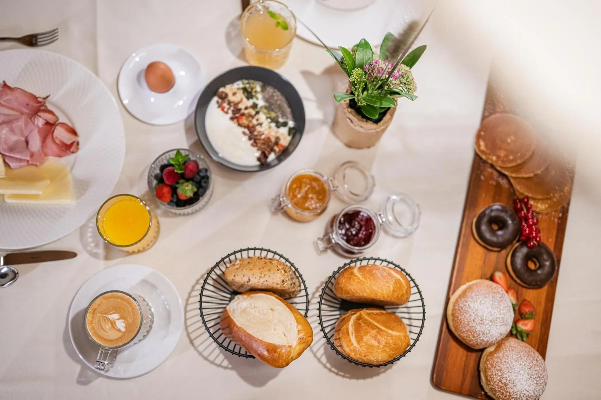 Breakfast in Hotel Anewandter