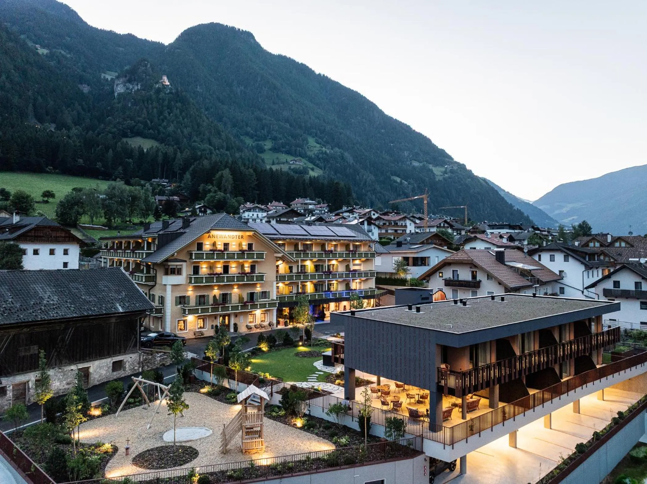 Property building in Hotel Anewandter