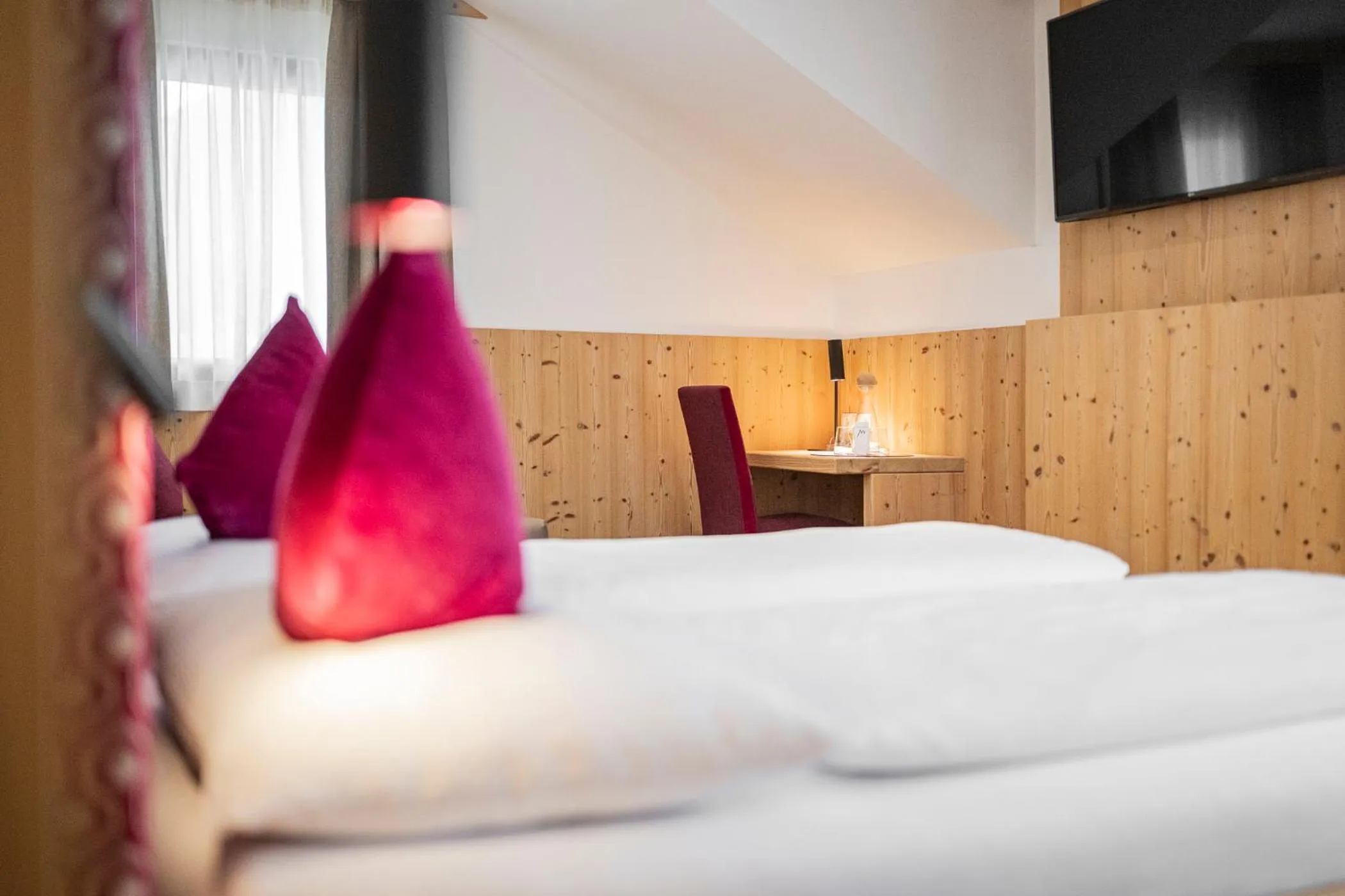 Photo of the whole room, Bed in Hotel Anewandter