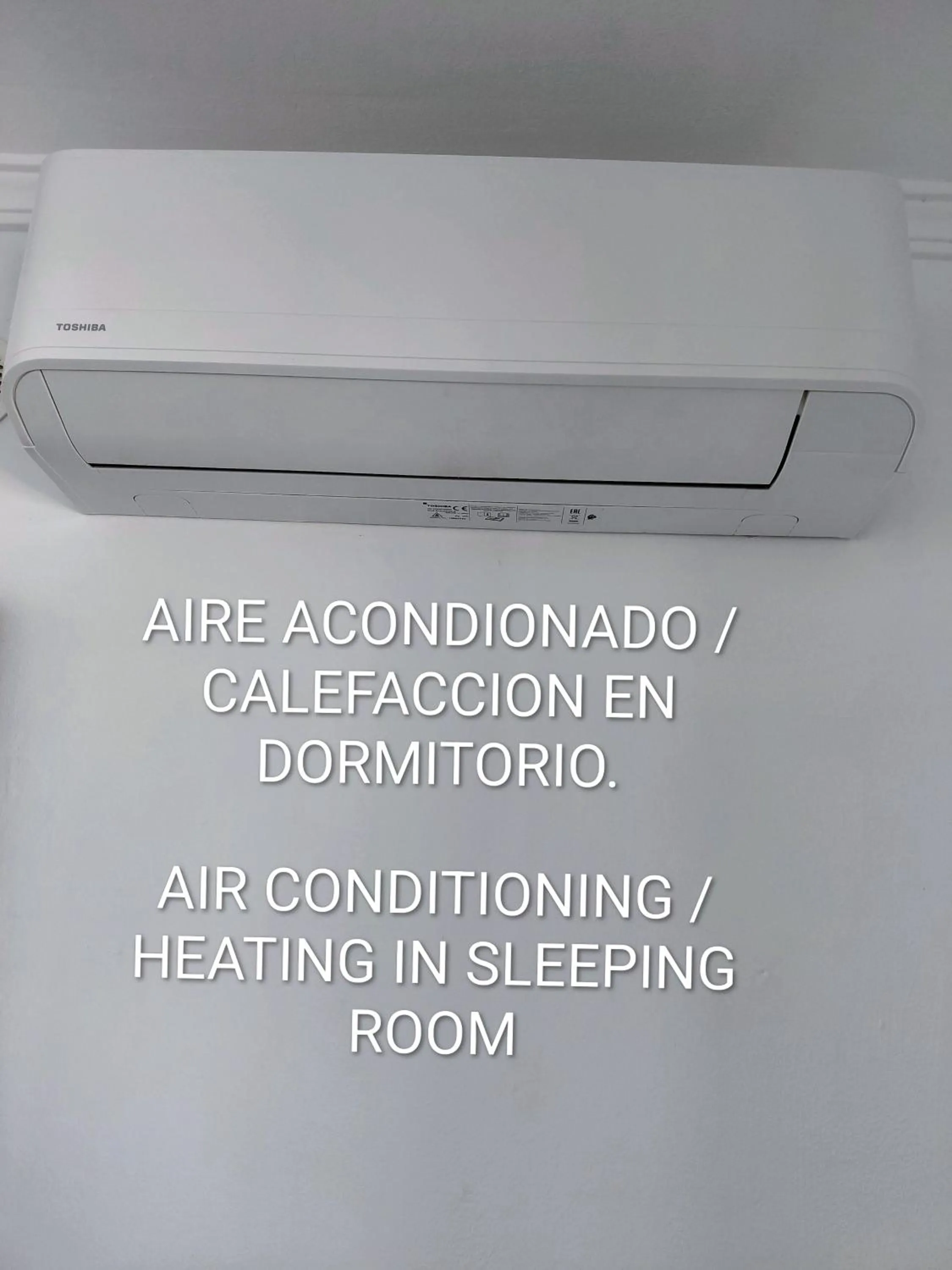 air conditioner in Rosamar Apartamentos