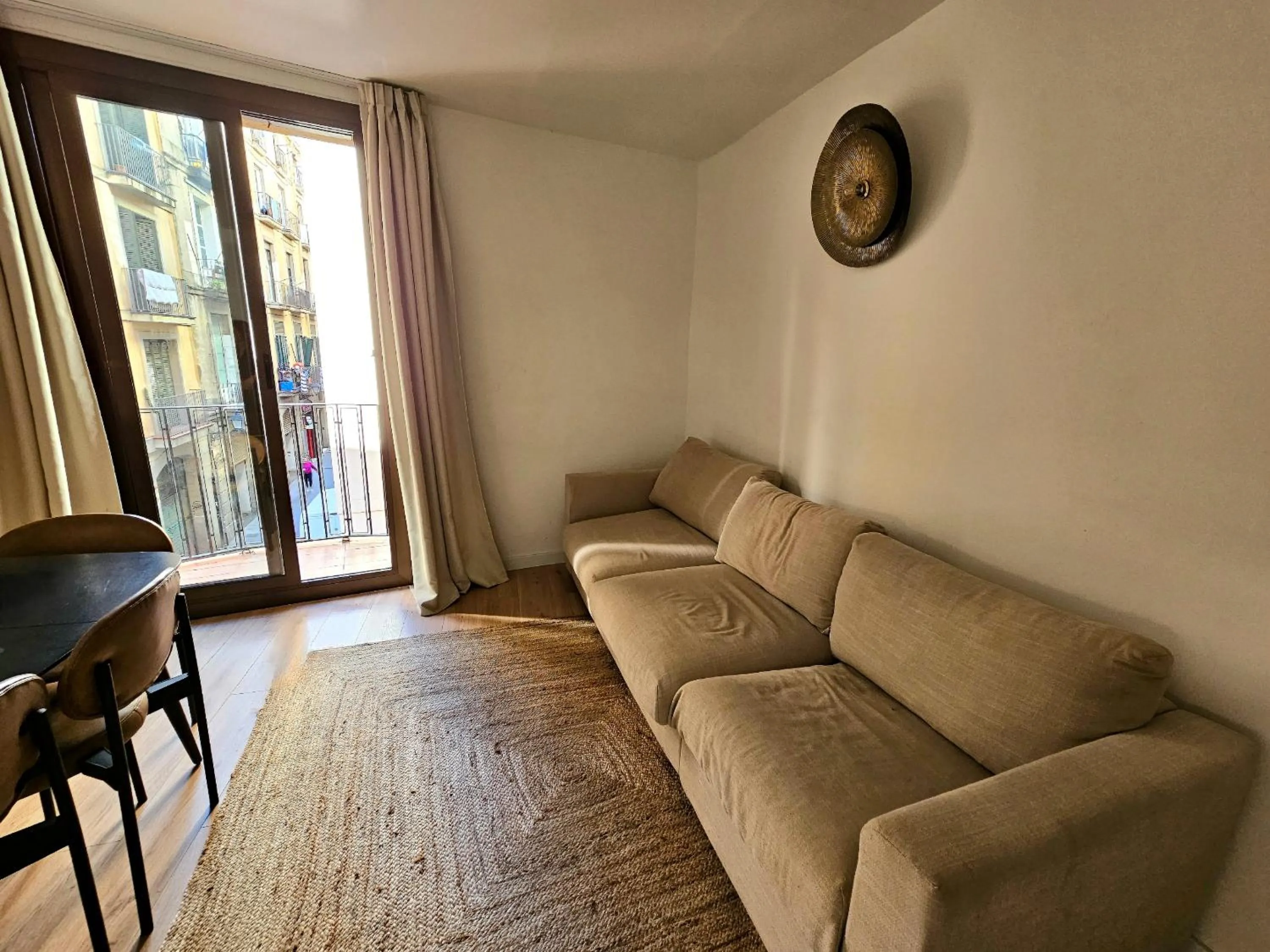 Living room in Rambla de Mar Apartments