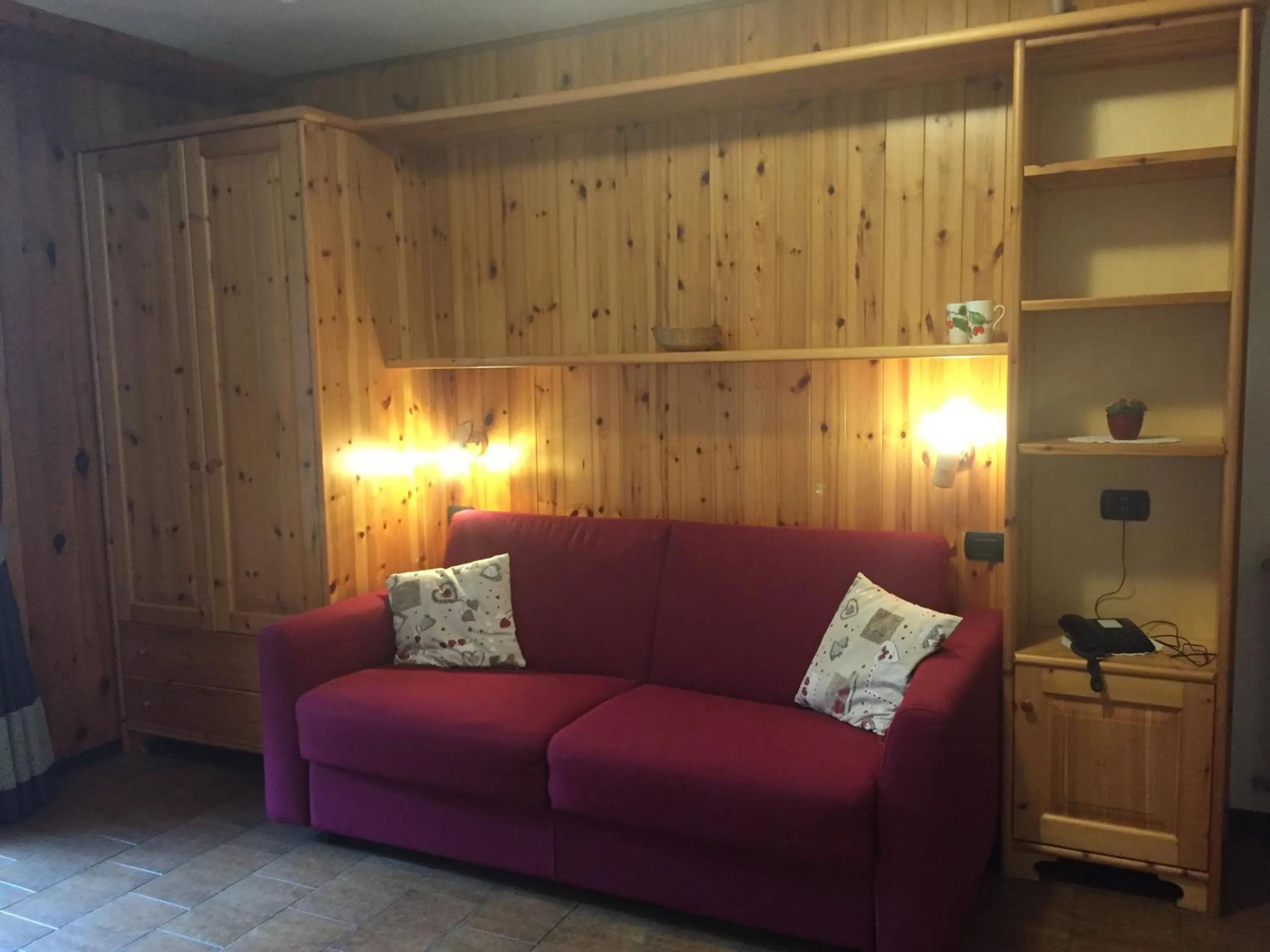 Spring in Chalet Bucaneve