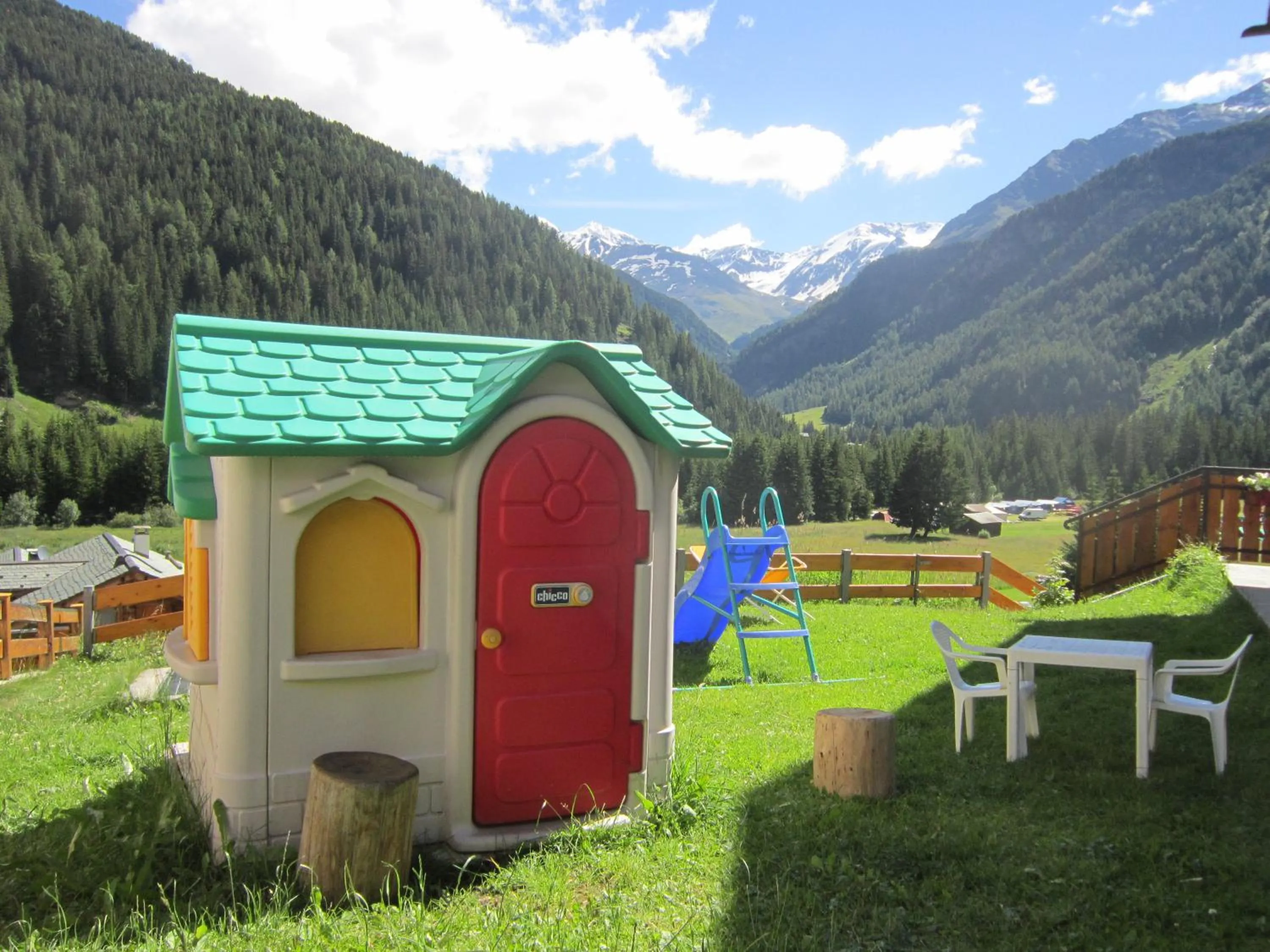 Summer in Chalet Bucaneve