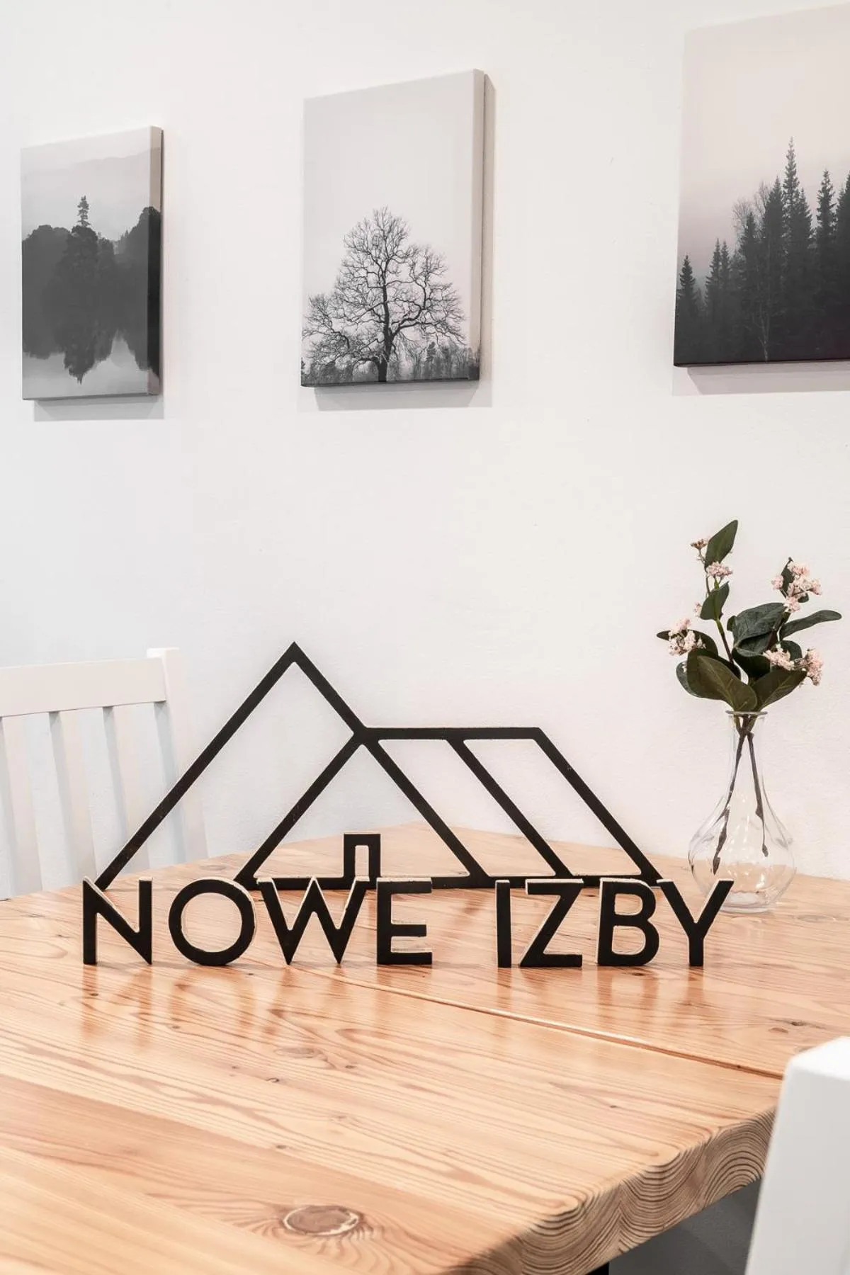 Logo/Certificate/Sign in Nowe Izby